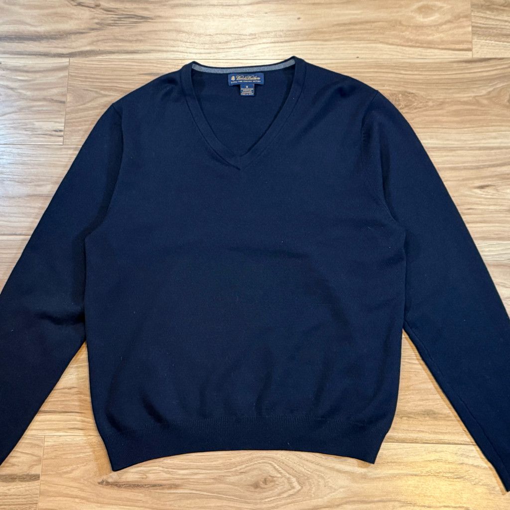 Brooks Brothers Brooks Brothers Men’s M Merino V-Neck Sweater Navy Size US M / EU 48-50 / 2 - 1 Thumbnail