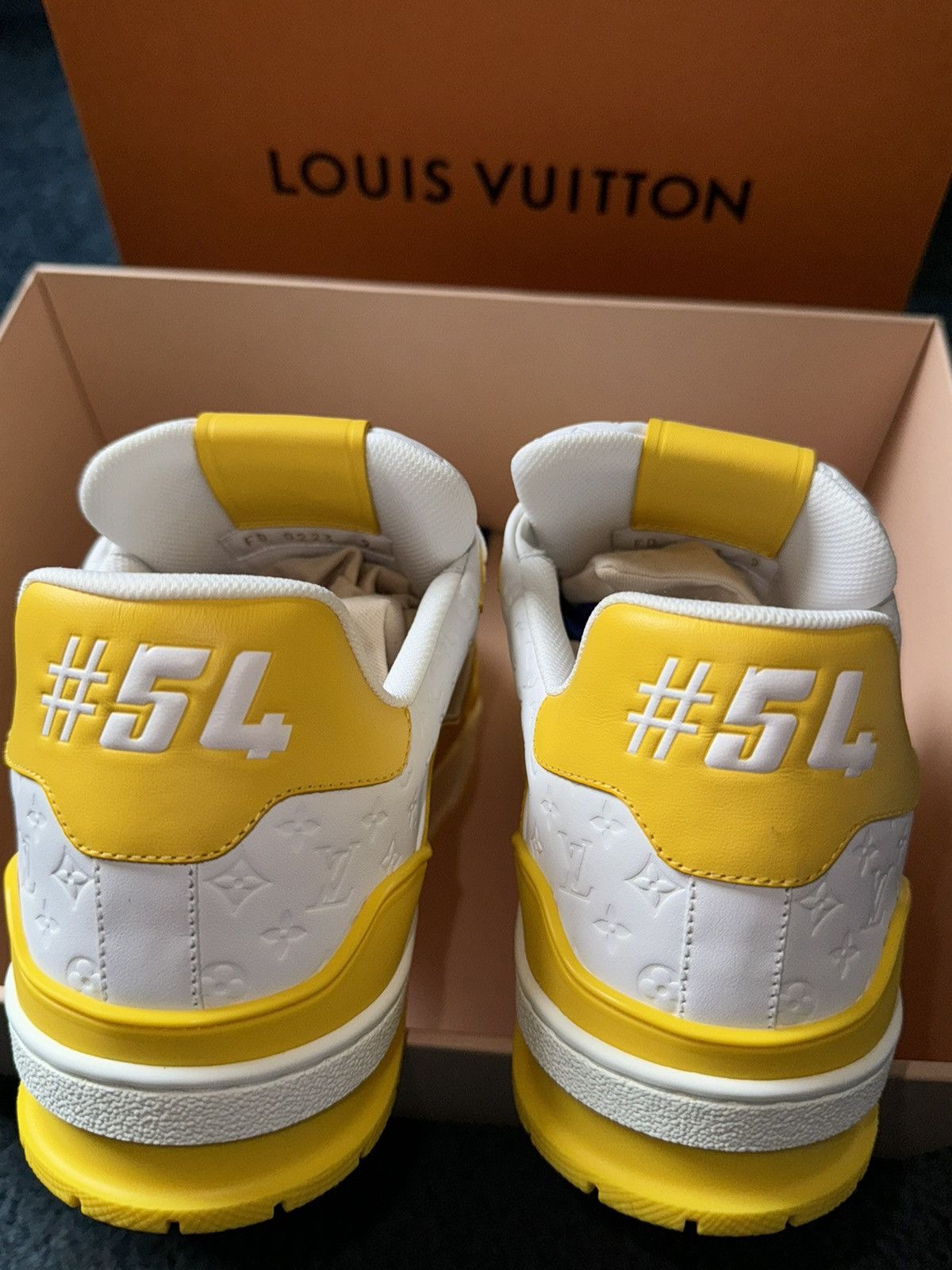 Louis Vuitton Louis Vuitton Trainer White Yellow Monogram Size US 10 / EU 43 - 12 Thumbnail