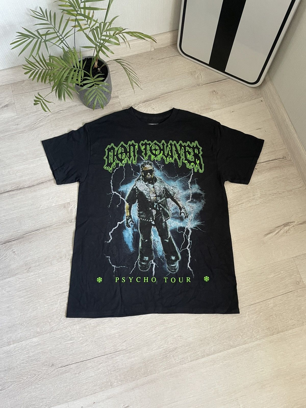 Designer Rare Don Toliver Psycho Tour Rap Tee Europe Metro Boomin y2k Size US M / EU 48-50 / 2 - 1 Thumbnail