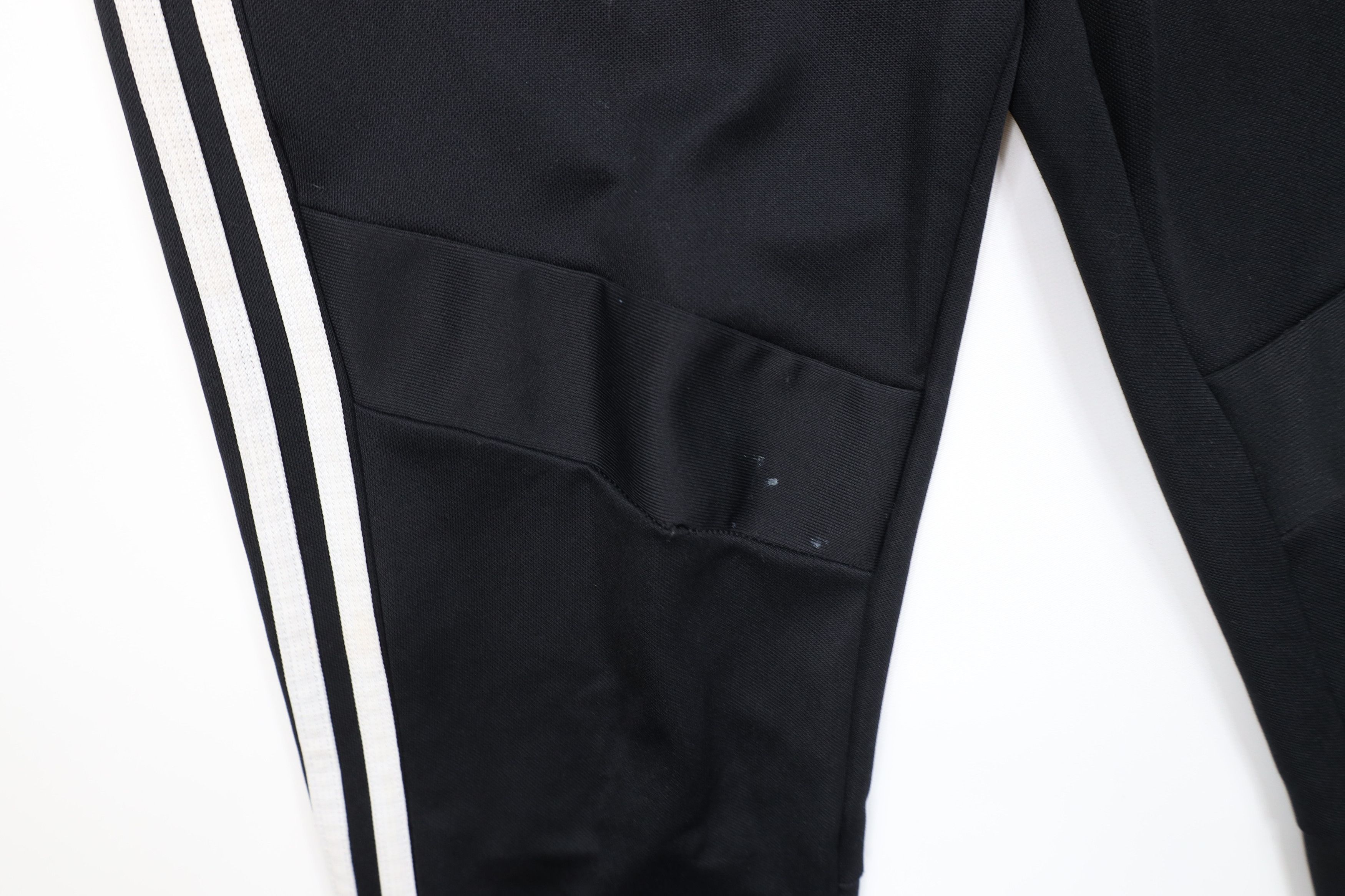 Adidas Vintage Y2K Adidas Striped Tapered Soccer Warm Up Pants Size US 32 / EU 48 - 5 Thumbnail