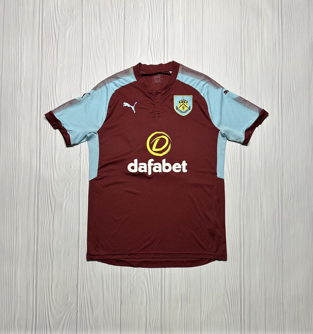 Puma FC Burnley #12 Brady 2017 Soccer Jersey Size L Size US L / EU 52-54 / 3 - 1 Thumbnail