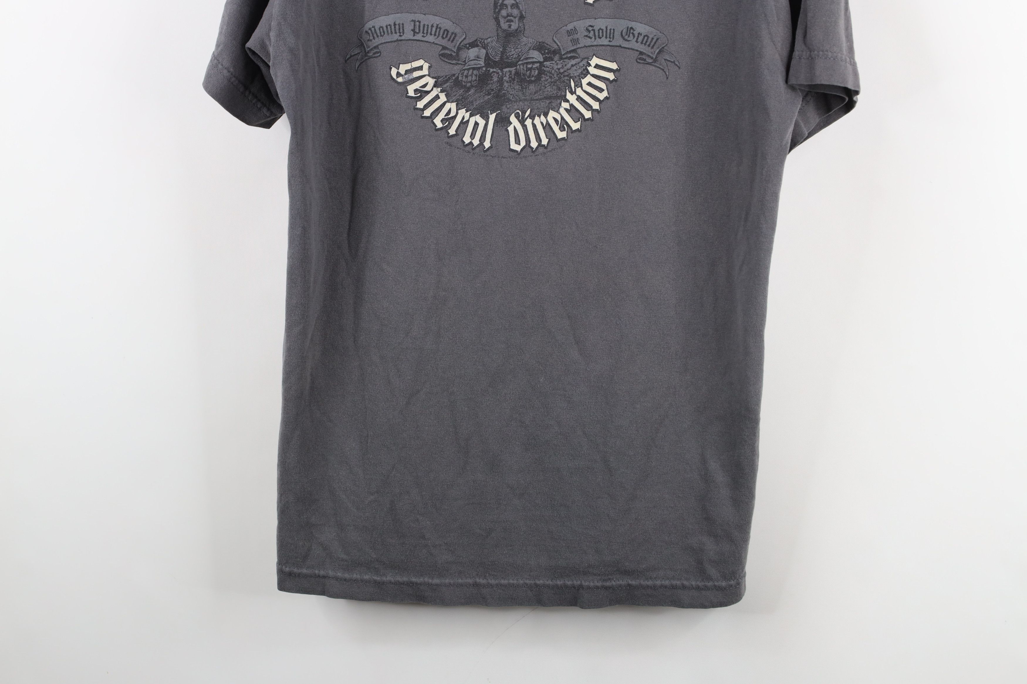 Vintage Vintage Y2K Monty Python Holy Grail Direction T-Shirt Size US M / EU 48-50 / 2 - 3 Thumbnail
