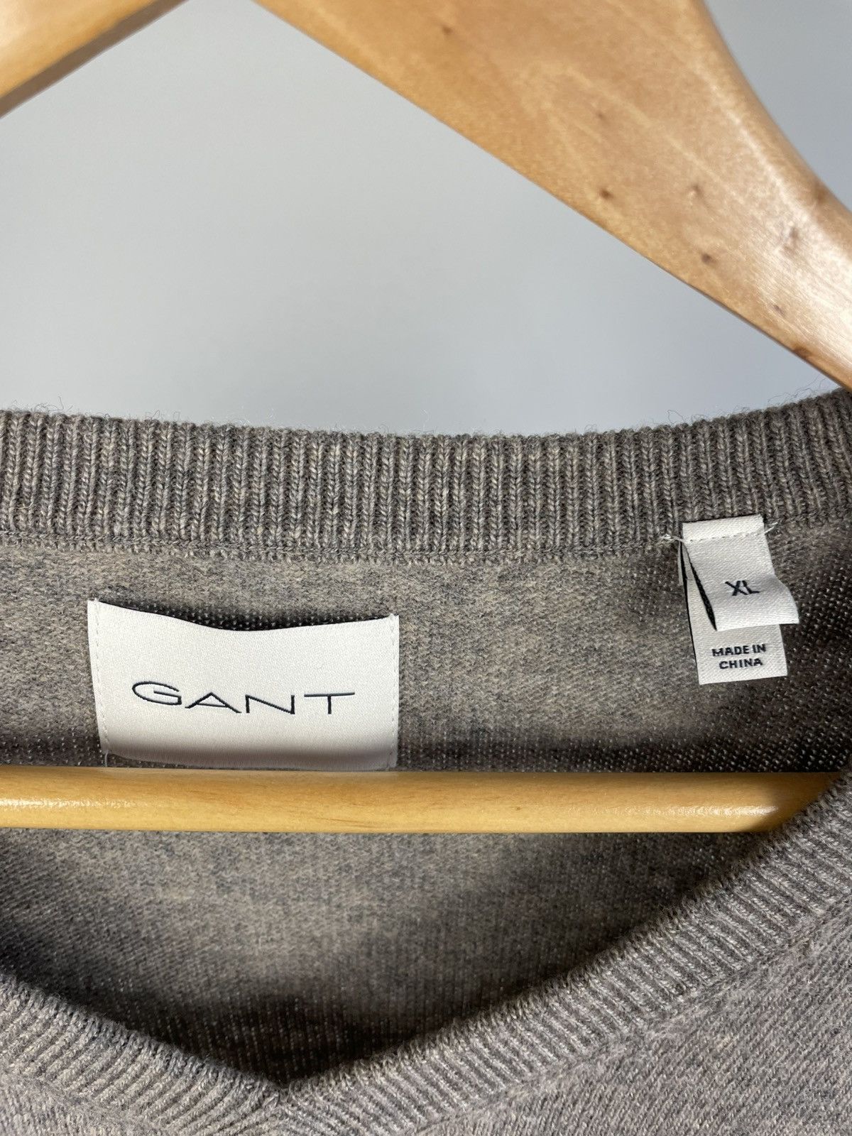 Gant Gant wool sweater v neck size xl Size US XL / EU 56 / 4 - 6 Thumbnail
