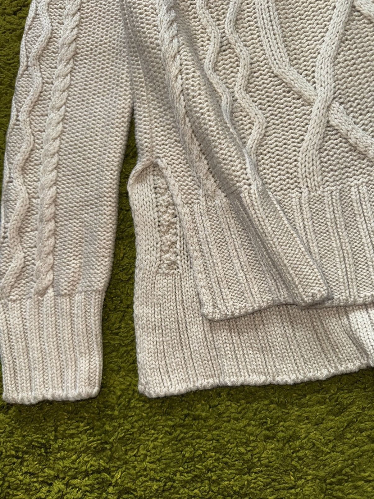 Max Mara Max Mara Weekend 100% wool cable knit turtleneck sweater Size L / US 10 / IT 46 - 4 Thumbnail