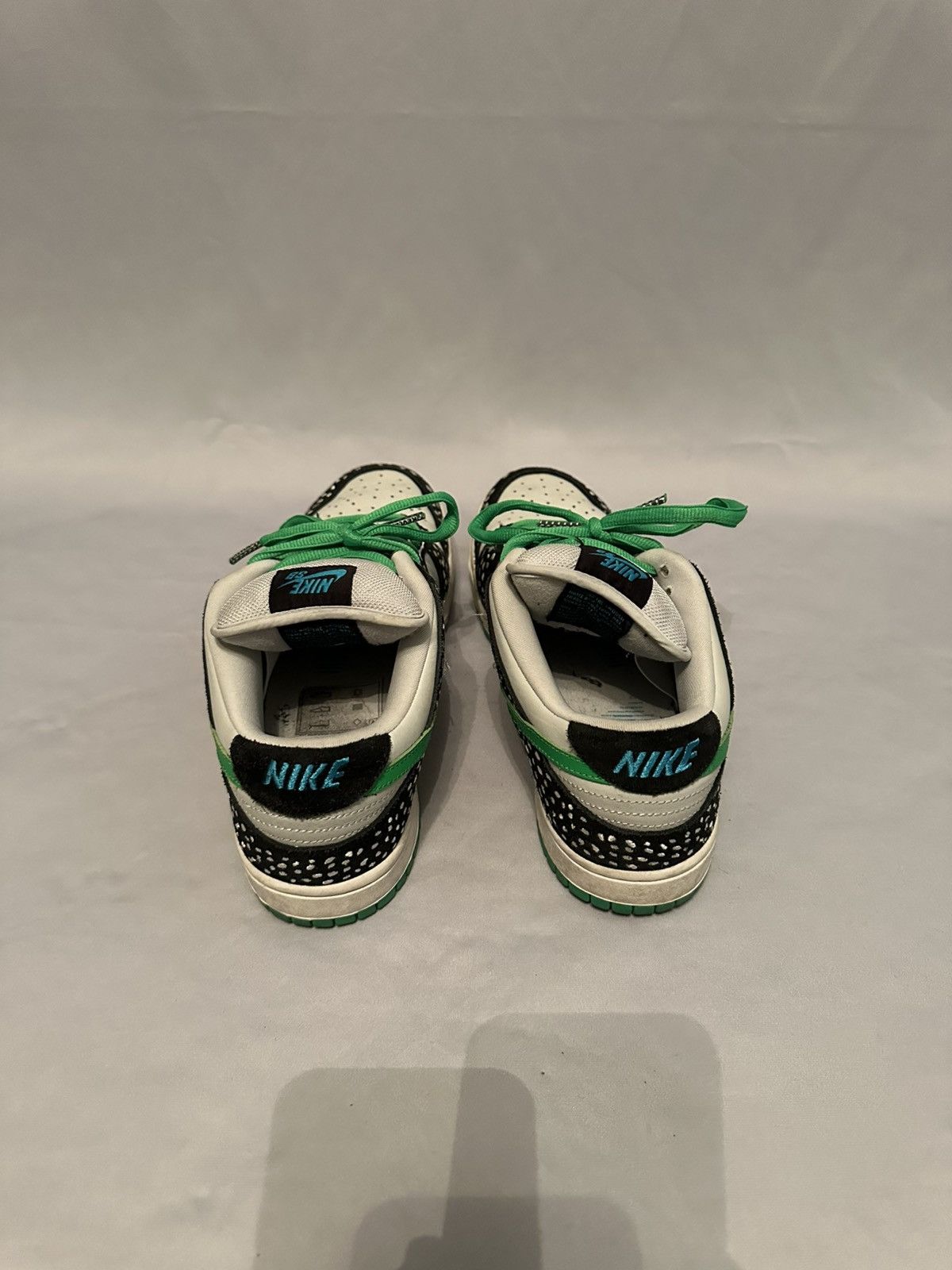 Nike 2010 Nike SB Loon Dunk (Size 8uk/9us) Size US 9 / EU 42 - 4 Thumbnail