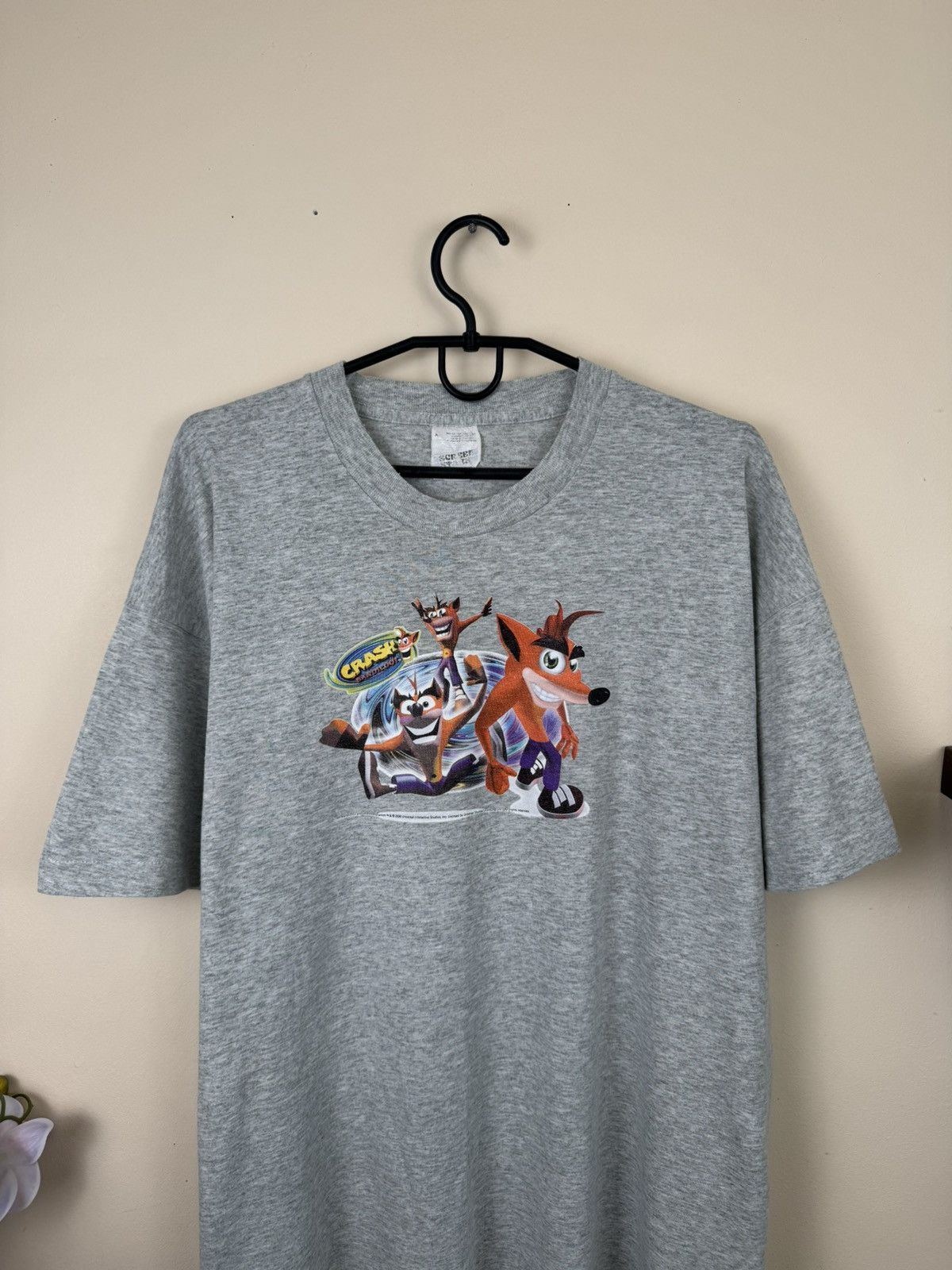 Other Vintage Crash Bandicoot T shirt 2000 PS1 Game Sz XL Grey Size US XL / EU 56 / 4 - 3 Thumbnail