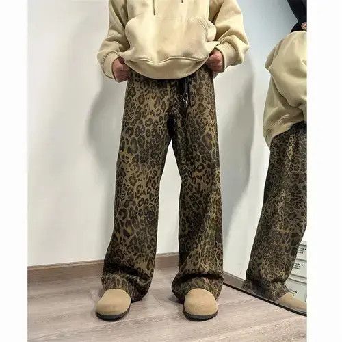Jean leopard print wide leg jeans Size US 32 / EU 48 - 1 Thumbnail