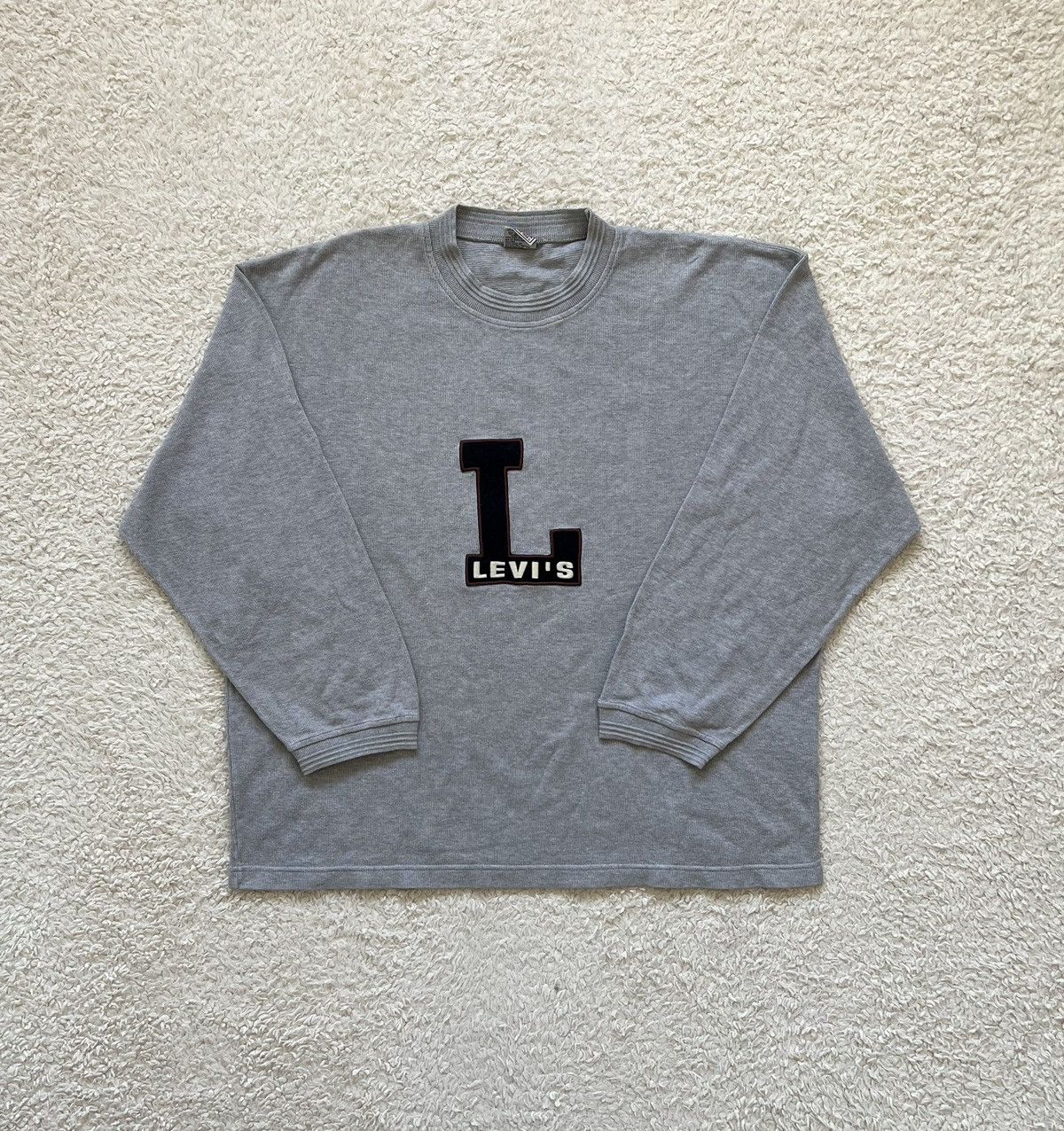 Levi's × Vintage Sweatshirt Levi’s big logo vintage 80’s 90’s boxy fit 72x69 Size US L / EU 52-54 / 3 - 1 Thumbnail