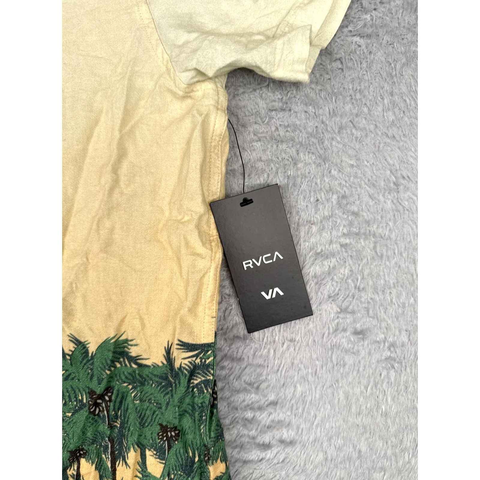 RVCA RVCA Shirt Mens 2XL Beige Short Sleeve Palm Tree Hawaiian Button Up Beach Size US XXL / EU 58 / 5 - 6 Thumbnail