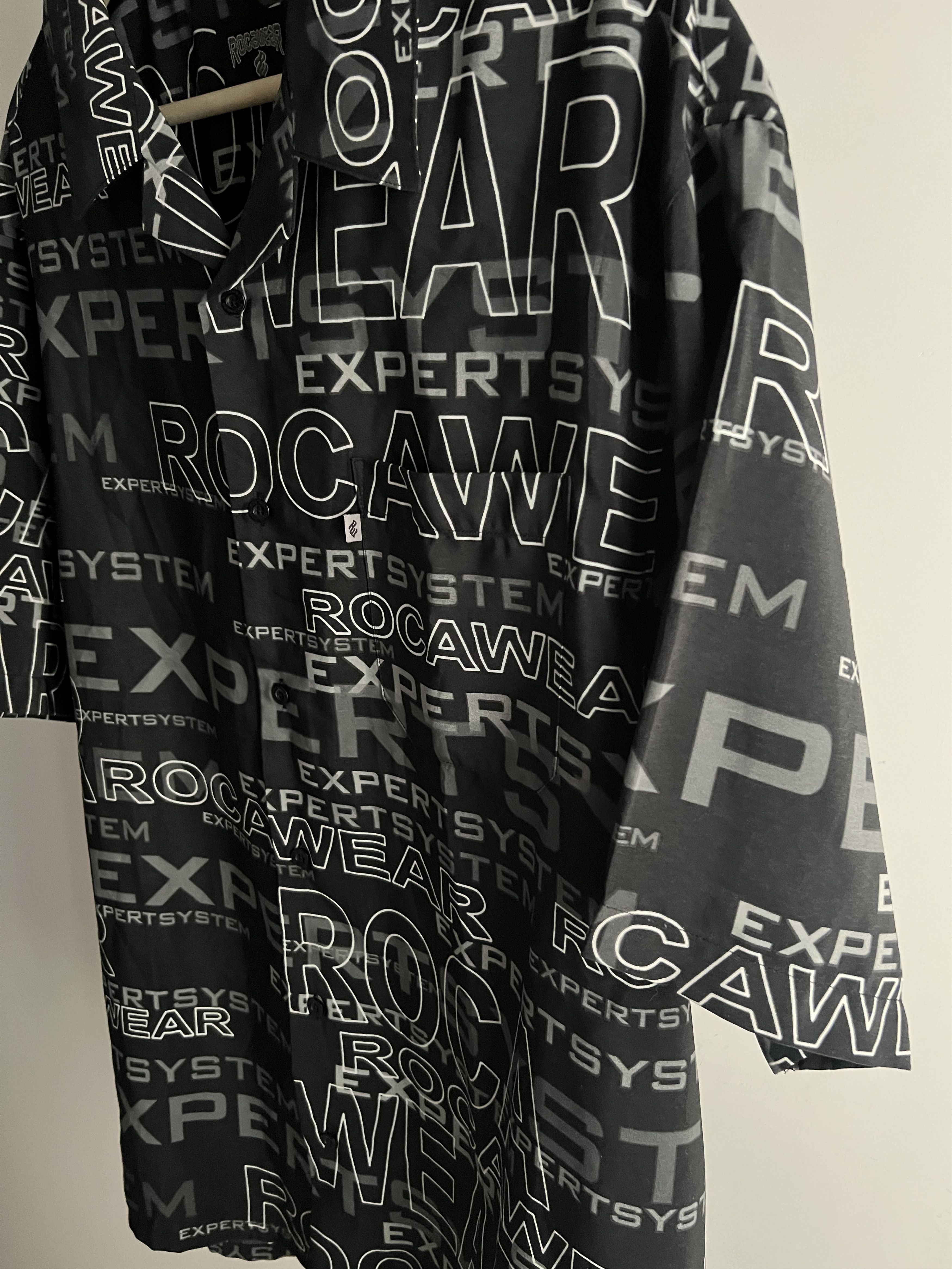 Japanese Brand × Rocawear Vintage All Over Print Rocawear Button Up Y2K Avant Garde Size US XL / EU 56 / 4 - 3 Thumbnail