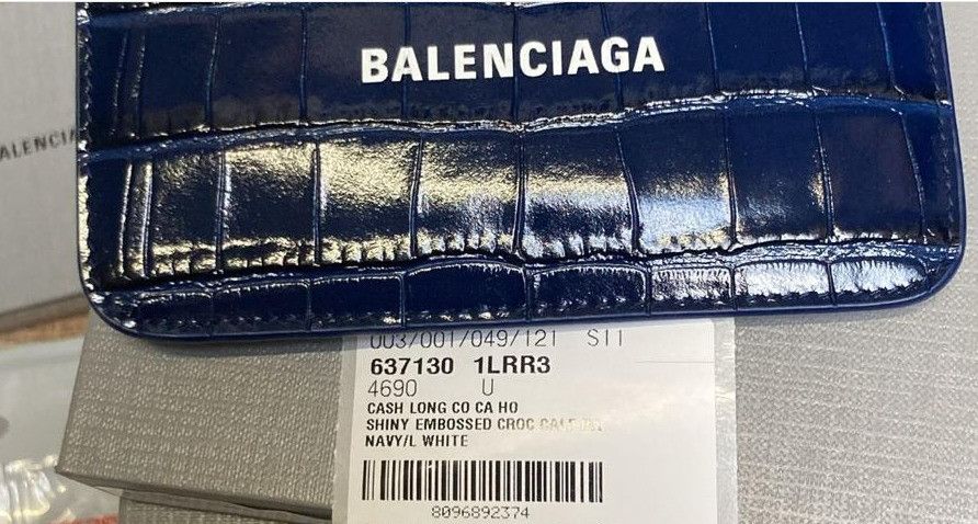 Balenciaga o1srvl11e1124 Size: OS / Cash Long Coin & Card Holder Size ONE SIZE - 4 Thumbnail
