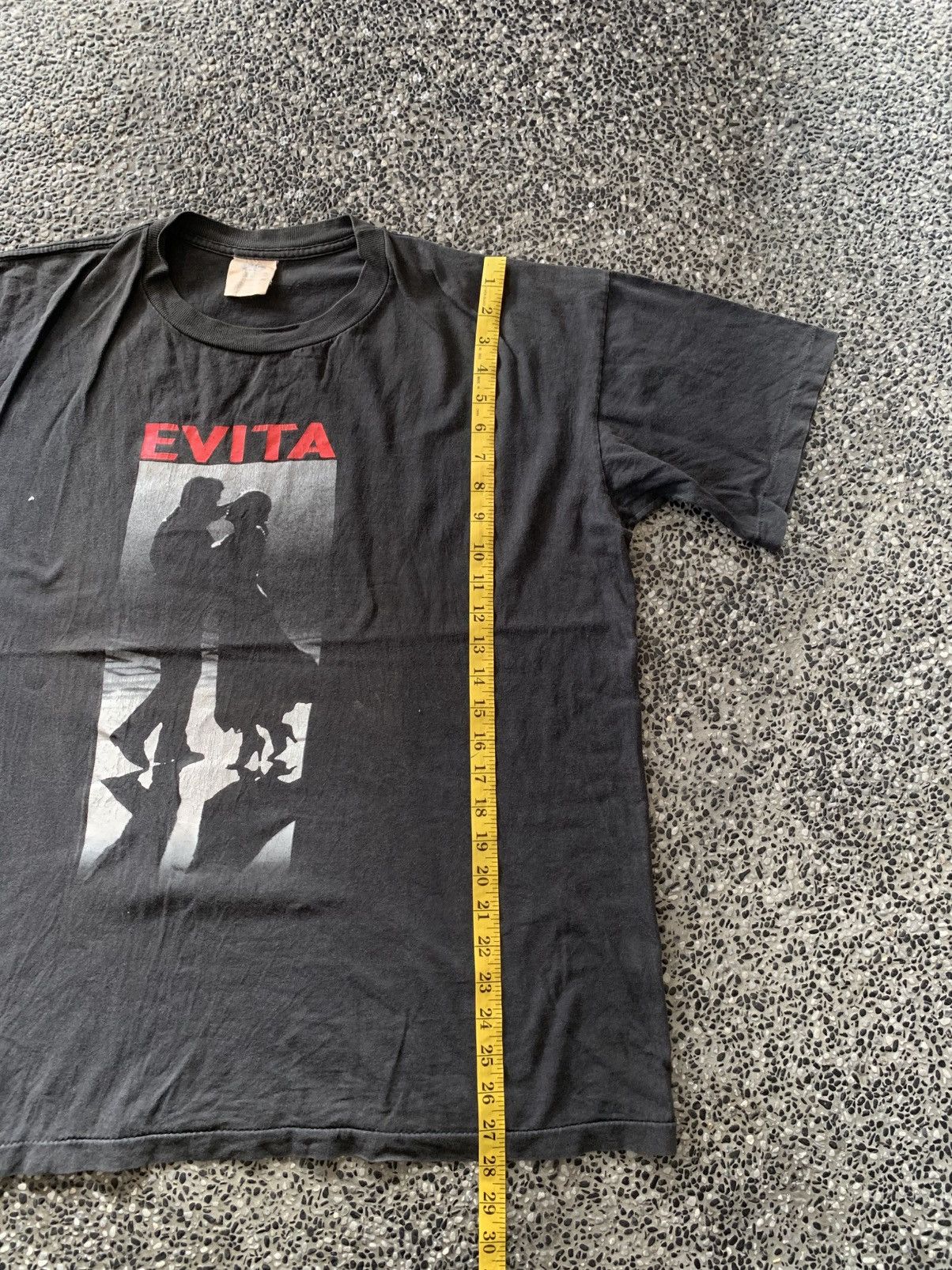 Vintage Vintage 90s Evita Musical Drama Film / Movie T shirt Size US XL / EU 56 / 4 - 9 Thumbnail