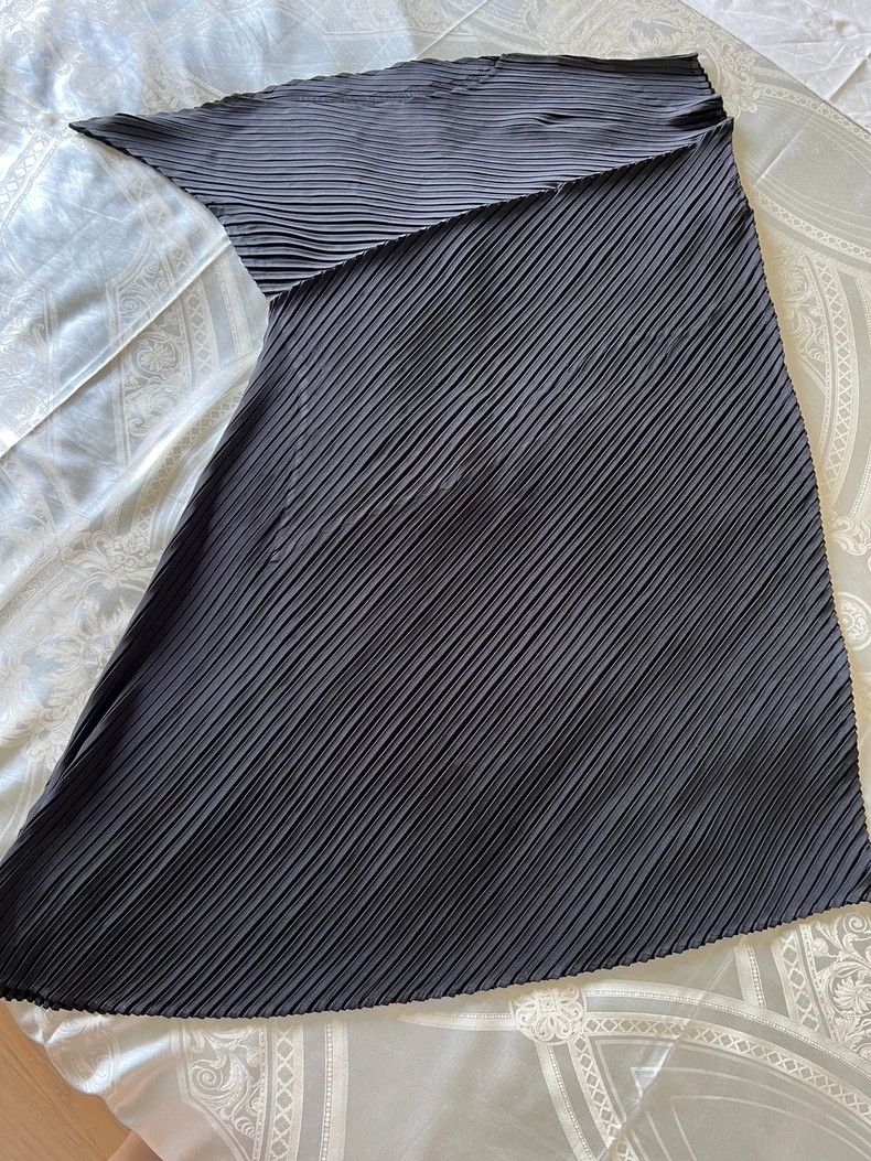 Issey Miyake Issey Miyake size:2 Black diagonal striped dress Size M / US 6-8 / IT 42-44 - 4 Thumbnail