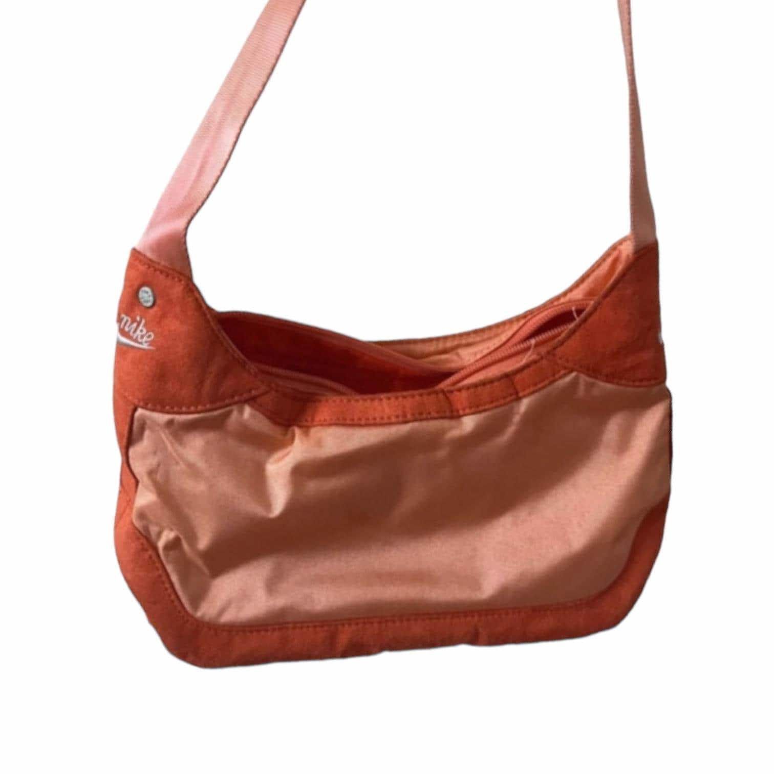 Nike The Nike Mini Baguette Sneaker Sole Bag Size ONE SIZE - 2 Thumbnail