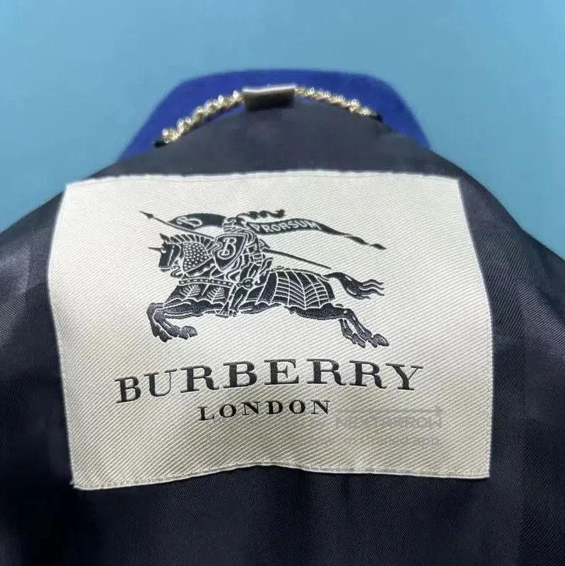 Burberry Burberry Blue Wool Winter Coat for Women. Size M / US 6-8 / IT 42-44 - 6 Thumbnail