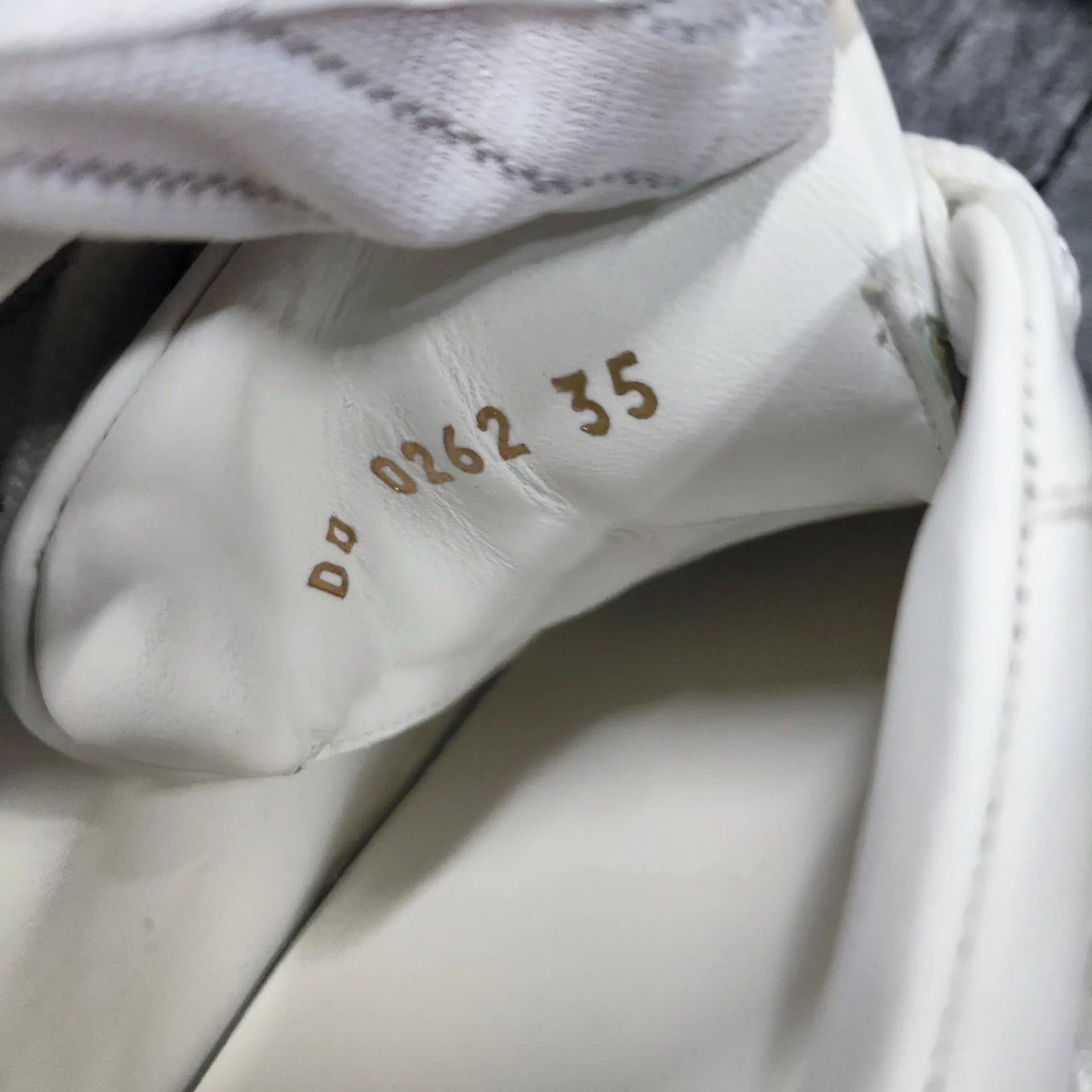 Louis Vuitton LV Cowhide All Over Print White Low Top Sneaker Size US 4.5 / IT 34.5 - 6 Thumbnail