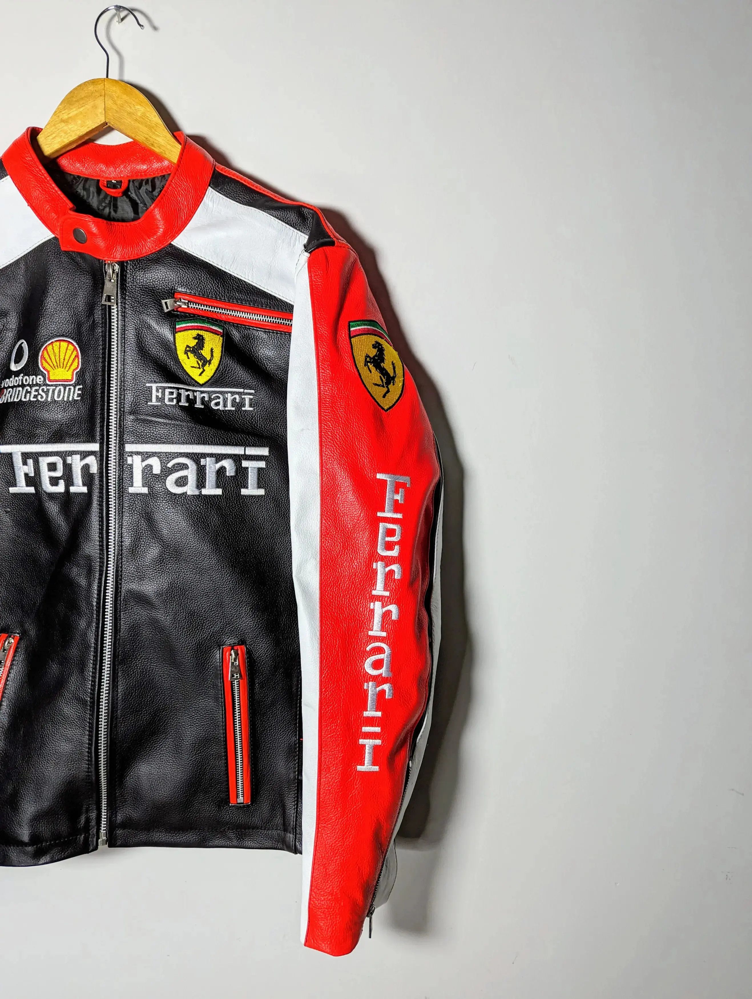 Ferrari Two Vintage Ferrari F1 Racing Leather Jacket Formula 1 one Size US S / EU 44-46 / 1 - 9 Thumbnail