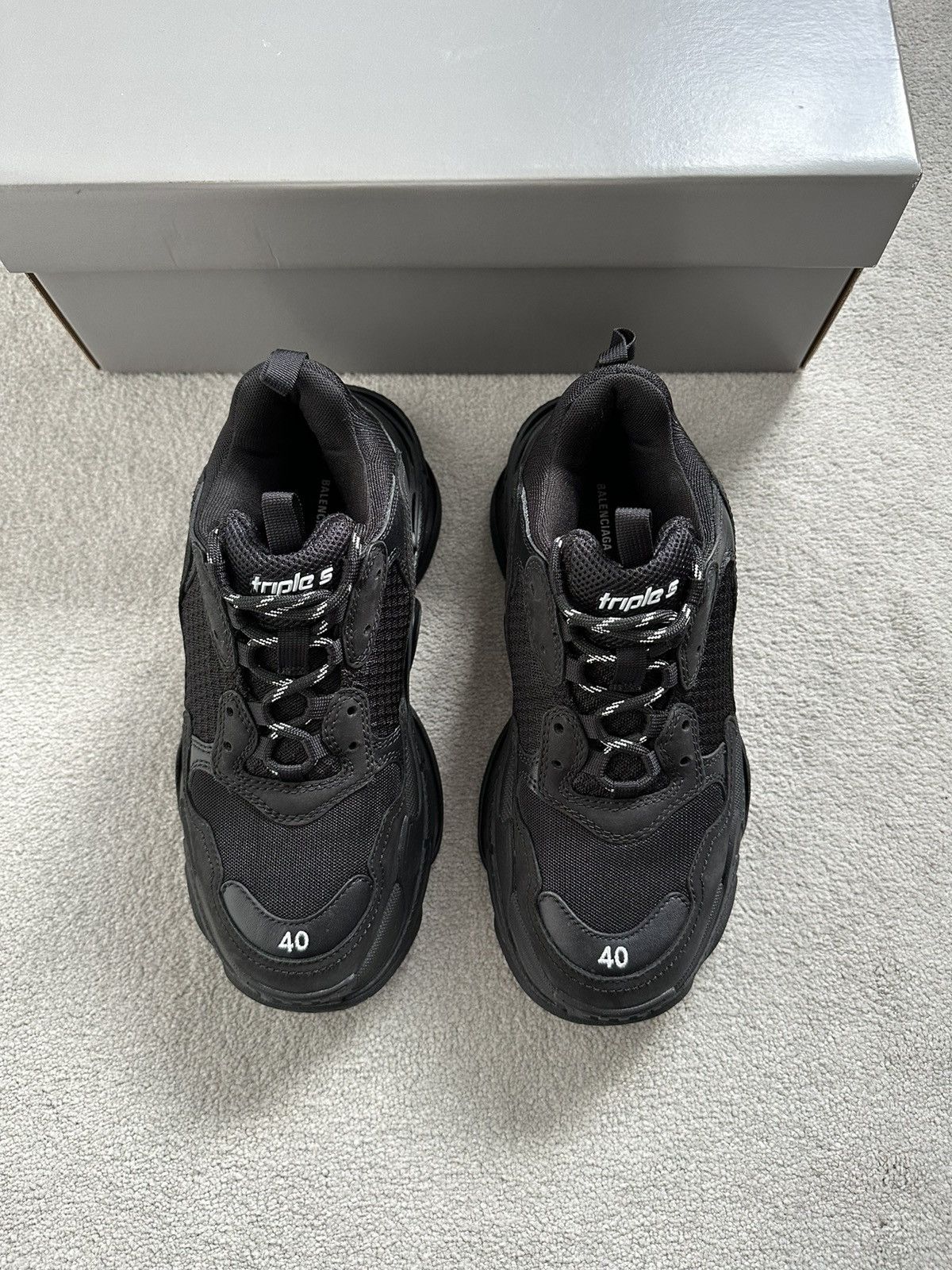 Balenciaga Balenciaga Triple S Black Size US 7 / EU 40 - 9 Thumbnail