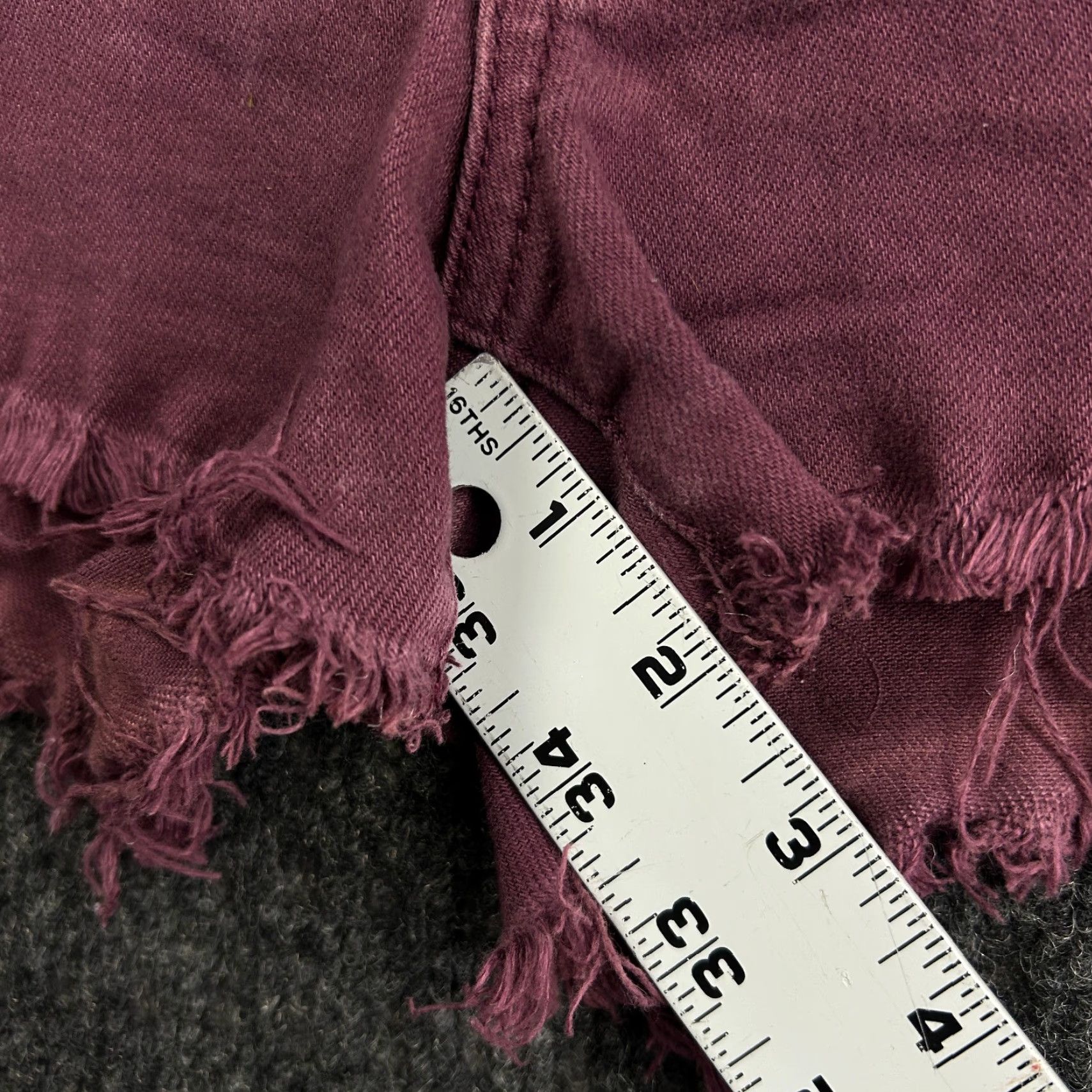 American Eagle Outfitters VINTAGE American Eagle Outfitters Jeans Shorts Womens 2 Stretch Denim Distressed Fringe Booty 2" Size 26" / US 2 / IT 38 - 5 Thumbnail