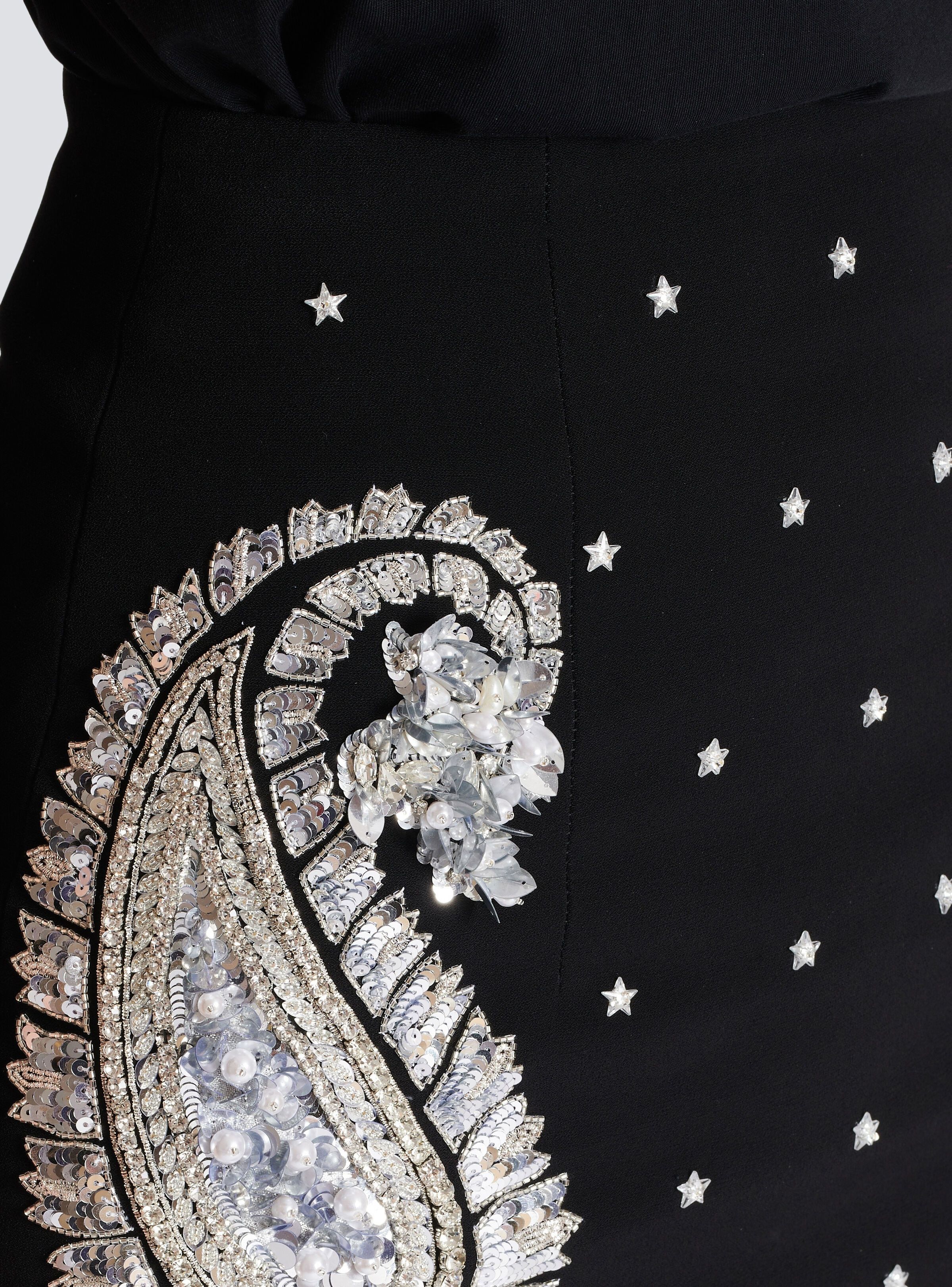 Balmain o1s1wg110825 Paisley And Stars Embroidered Skirt in Black Size 26" / US 2 / IT 38 - 4 Thumbnail