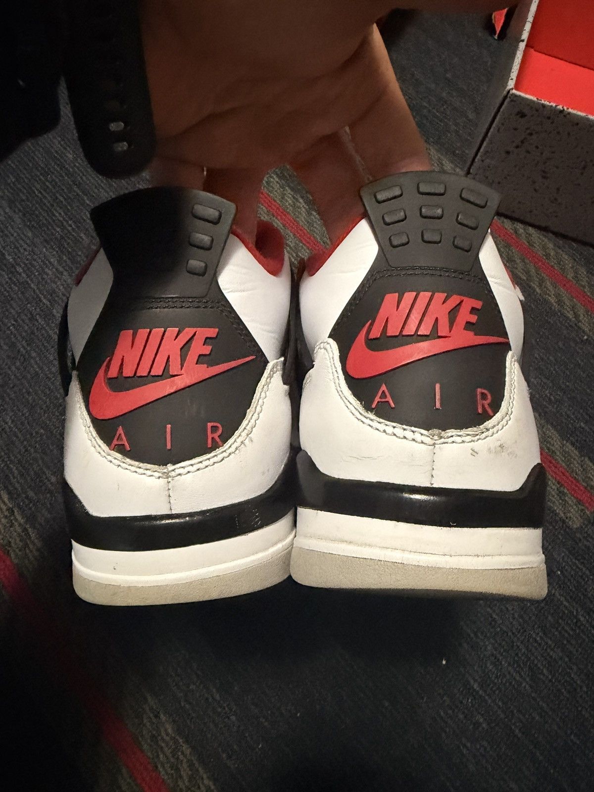 Jordan Brand 2020 Jordan 4 Fire Red Size US 10.5 / EU 43-44 - 8 Thumbnail