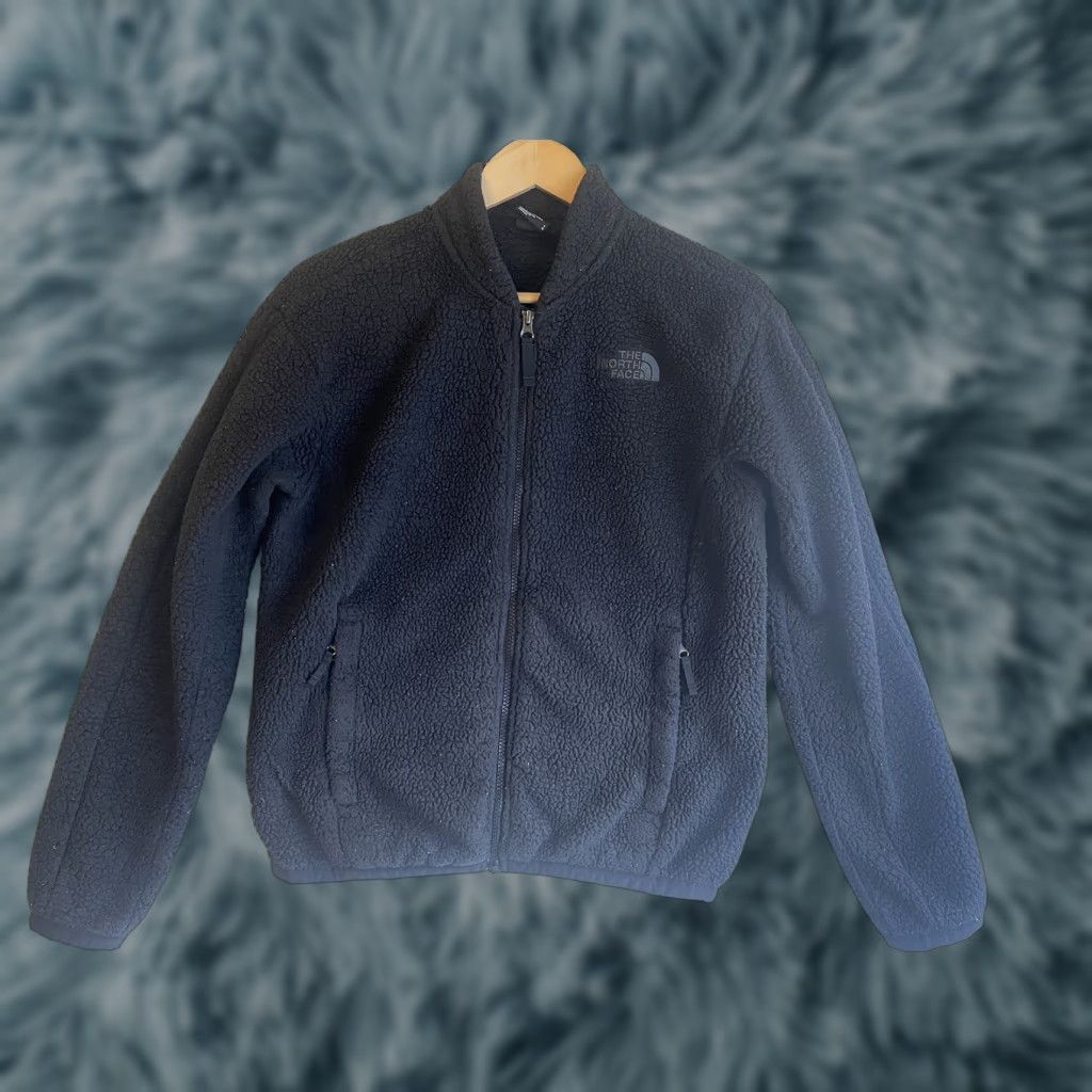 The North Face The North Face Jacket Womens Large Black Winter Zip Up Made In Jordan Fuzzy Size L / US 10 / IT 46 - 1 Thumbnail
