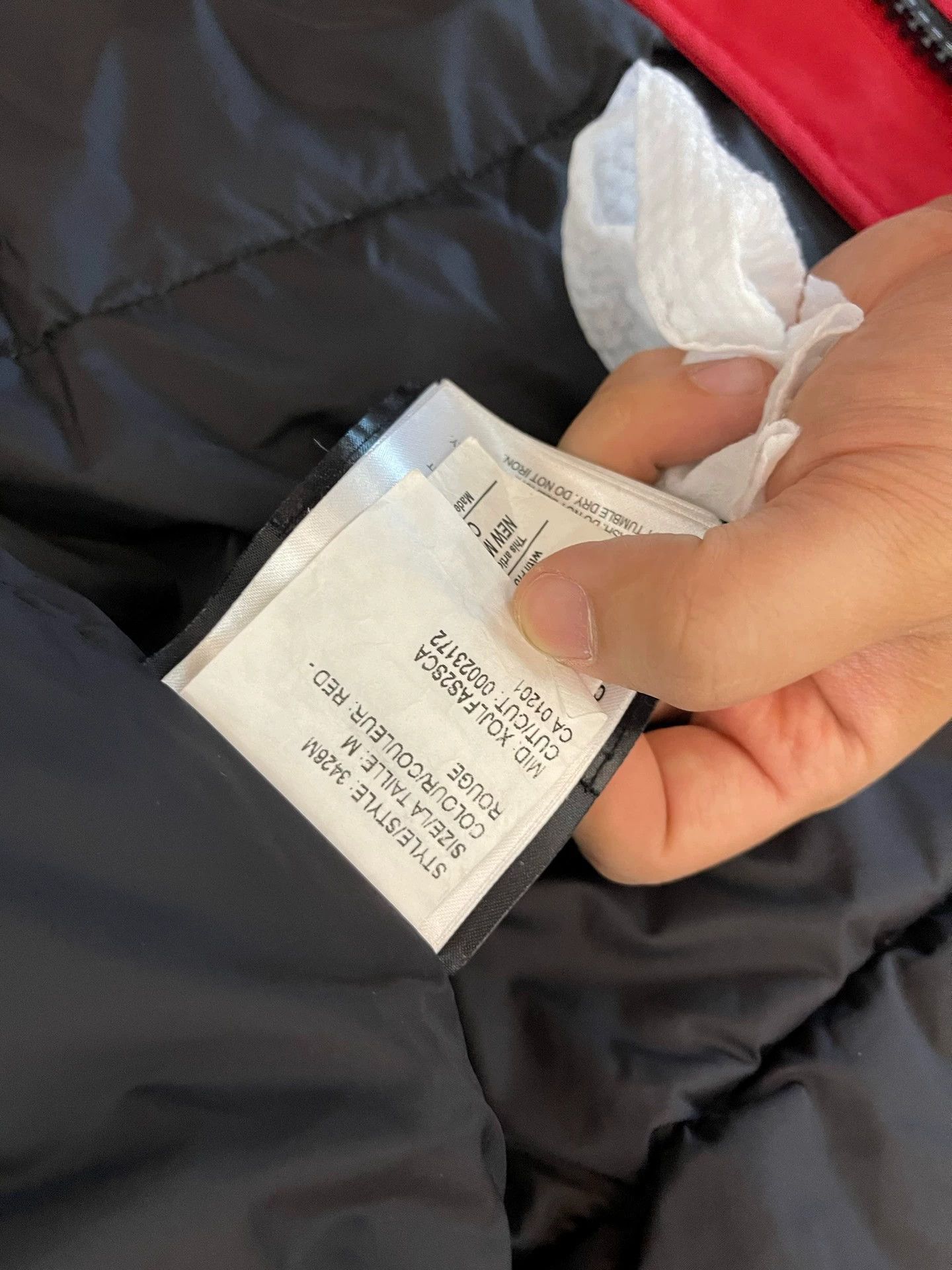 Canada Goose Canada Goose Red Fur Collar Down Jacket M Size US M / EU 48-50 / 2 - 7 Thumbnail