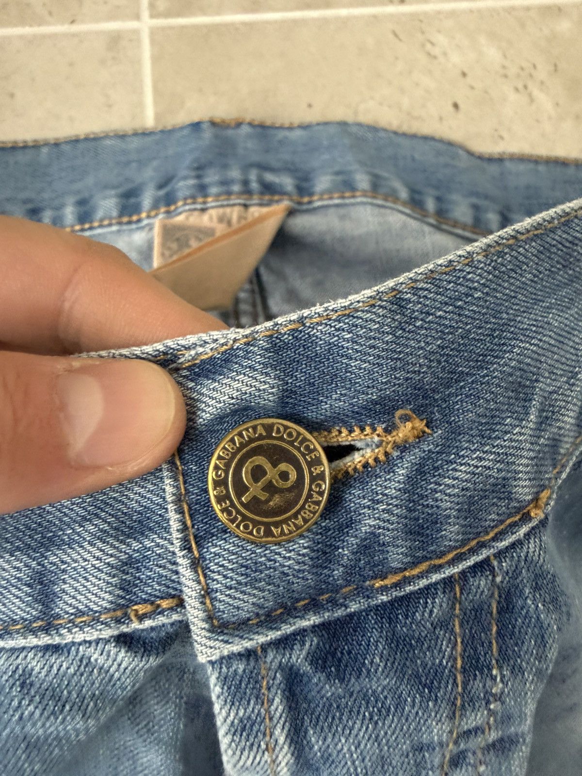 Dolce & Gabbana Vintage Dolce Gabbana Jeans Faded Japanese Size US 34 / EU 50 - 3 Thumbnail