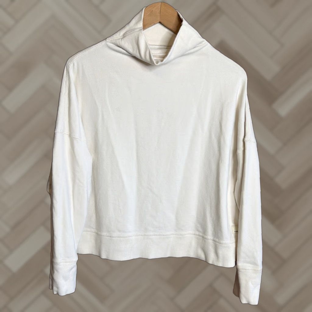 Vuori Vuori Sweatshirt Pullover Top beige S Women Pullover Activewear Sweatshirt Size S / US 4 / IT 40 - 1 Thumbnail