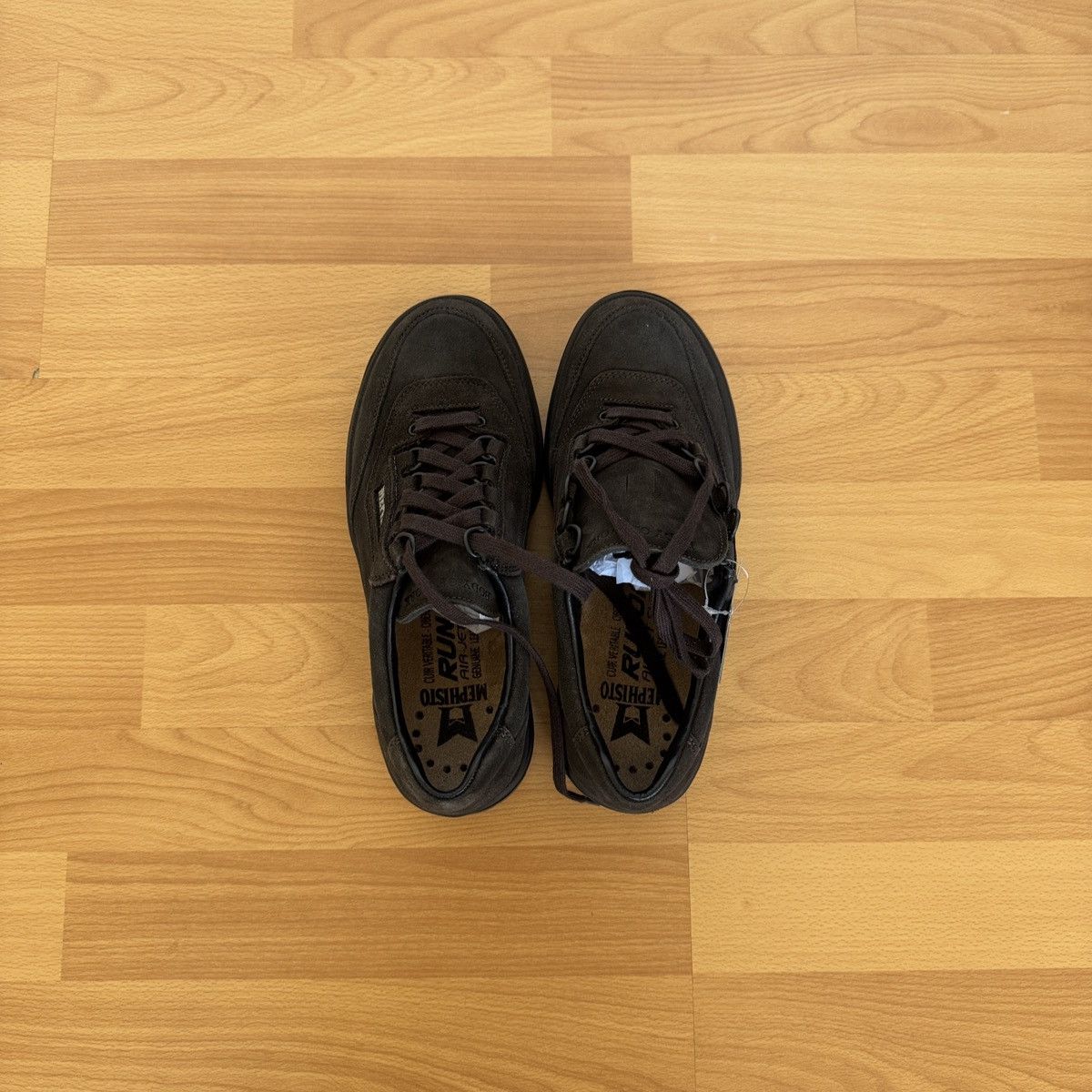 Mephisto body of work & mephisto sneakers Size US 5.5 / EU 38 - 2 Thumbnail