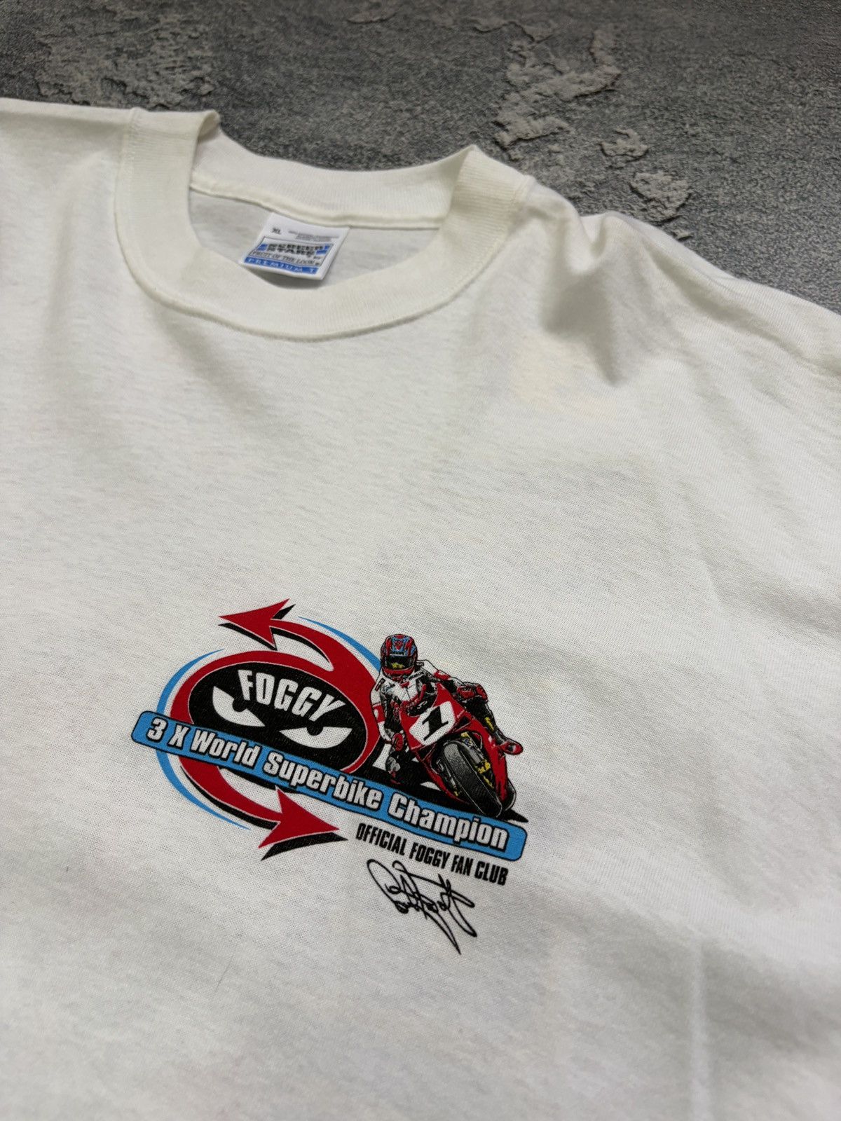 Vintage Vintage 1999 Carl Fogarty 3x World Champion Ducati T-Shirt Size US XL / EU 56 / 4 - 5 Thumbnail