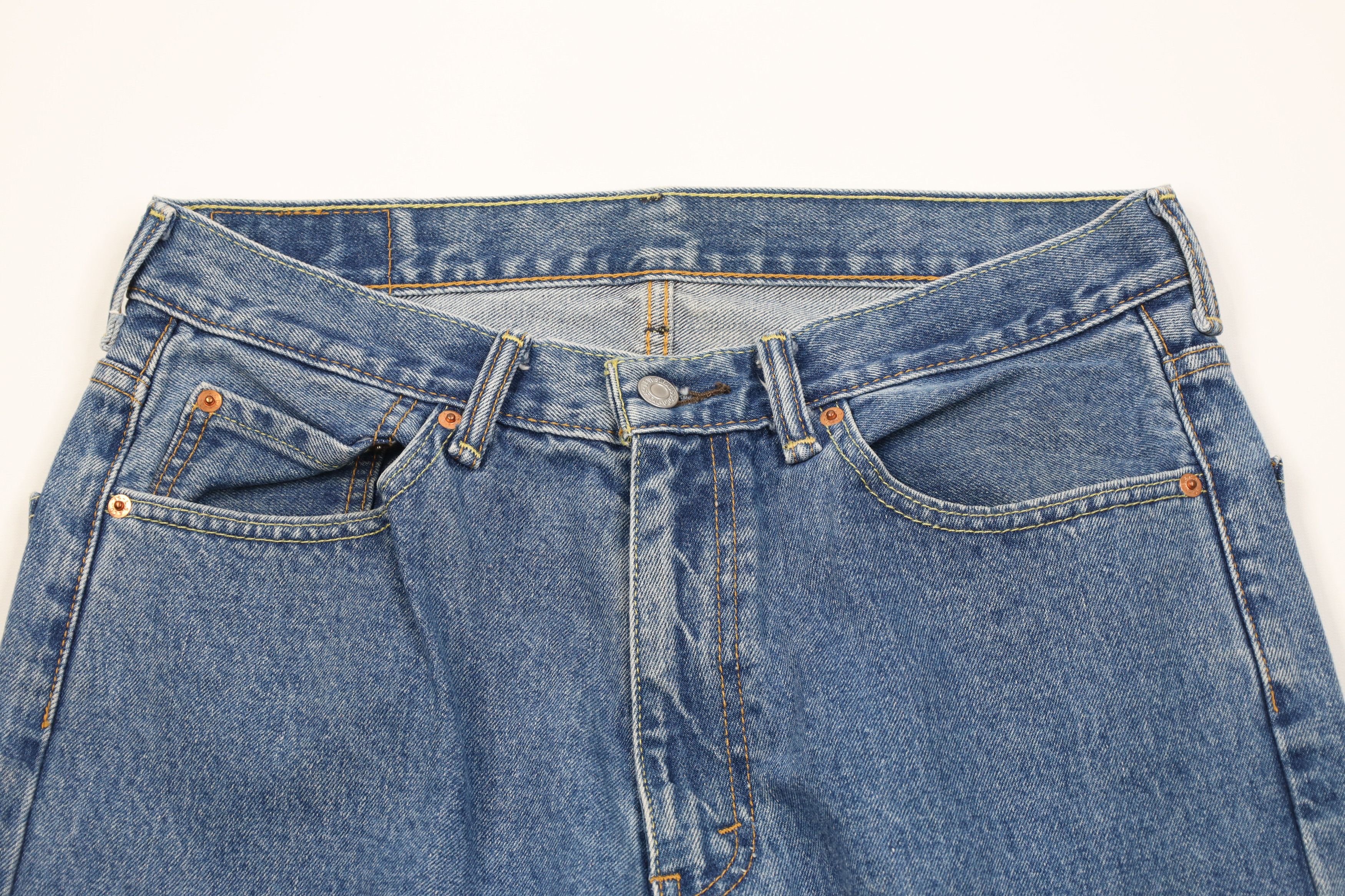 Levi's Vintage Y2K Levis 550 Relaxed Fit Denim Jeans Blue Cotton Size US 34 / EU 50 - 2 Thumbnail
