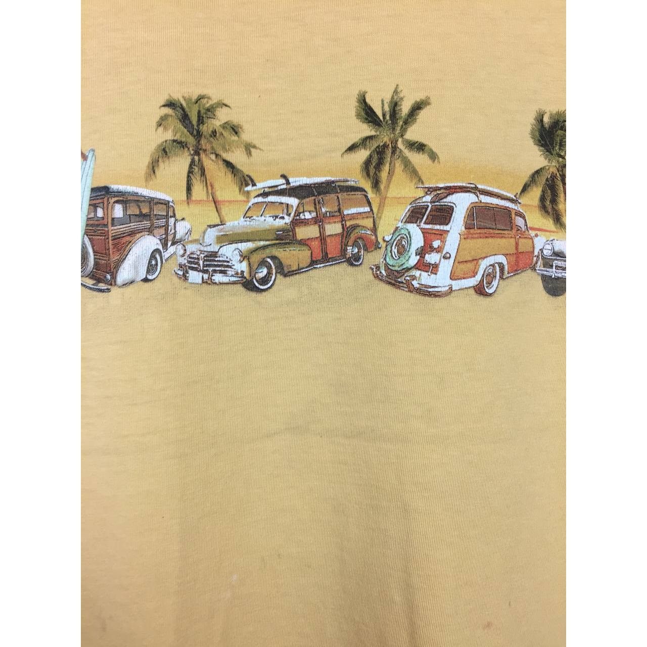 Vintage Newport Blue Vintage Classic Cars On Beach Graphic Tee Size US M / EU 48-50 / 2 - 8 Thumbnail