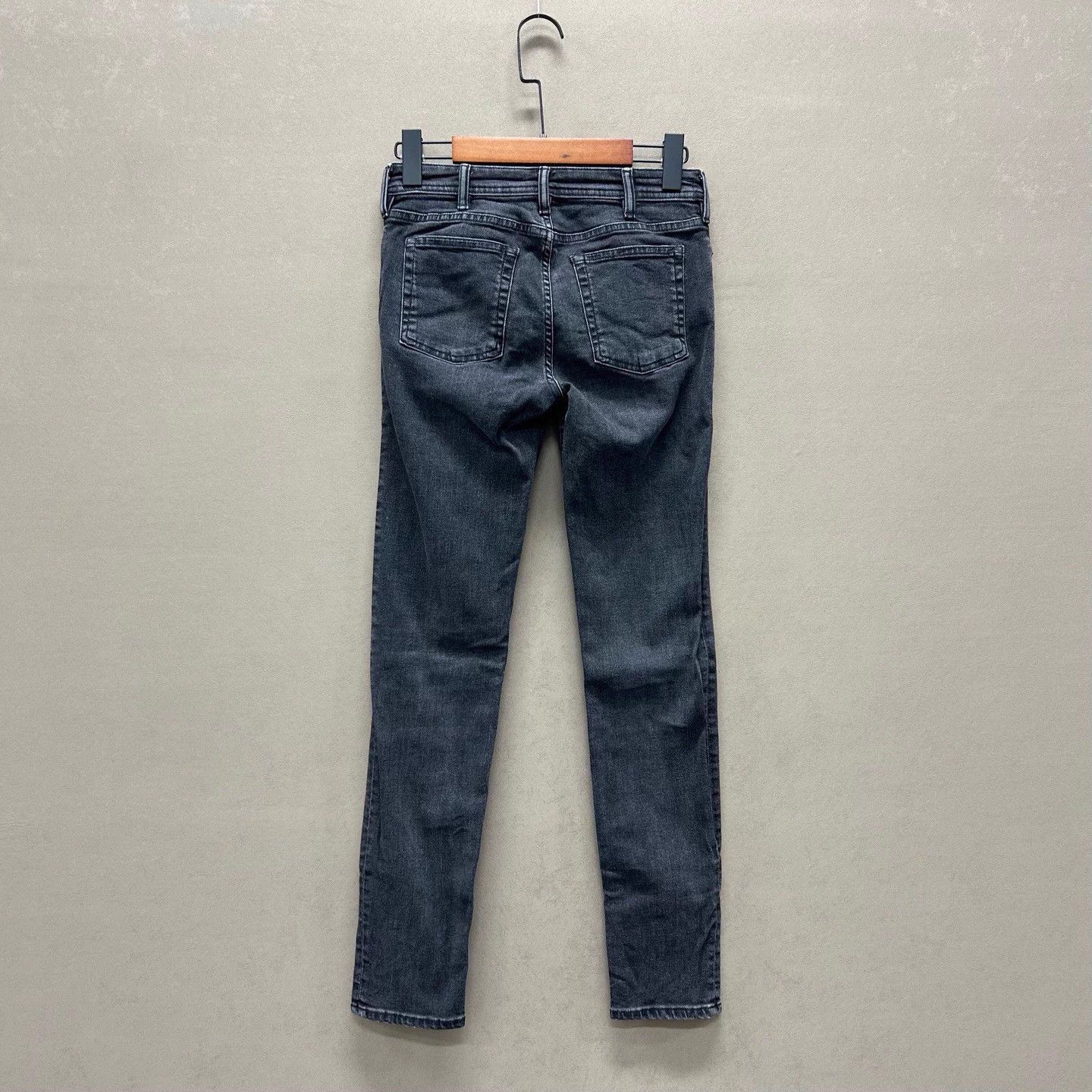 Acne Studios Acne Studios Black Denim Pants W26 Size 26" / US 2 / IT 38 - 2 Thumbnail