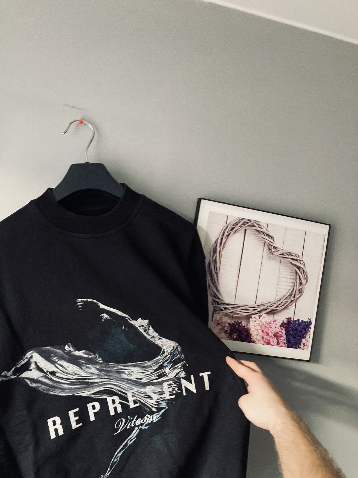 Represent Clo. Represent clo. Vitesse crewneck sweatshirt S / M boxy y2k Size US M / EU 48-50 / 2 - 5 Thumbnail