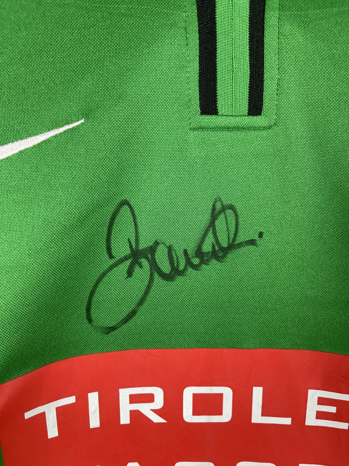 Nike Nike Tirol 2000 2002 home jersey Michael Baur signed Size US M / EU 48-50 / 2 - 8 Thumbnail