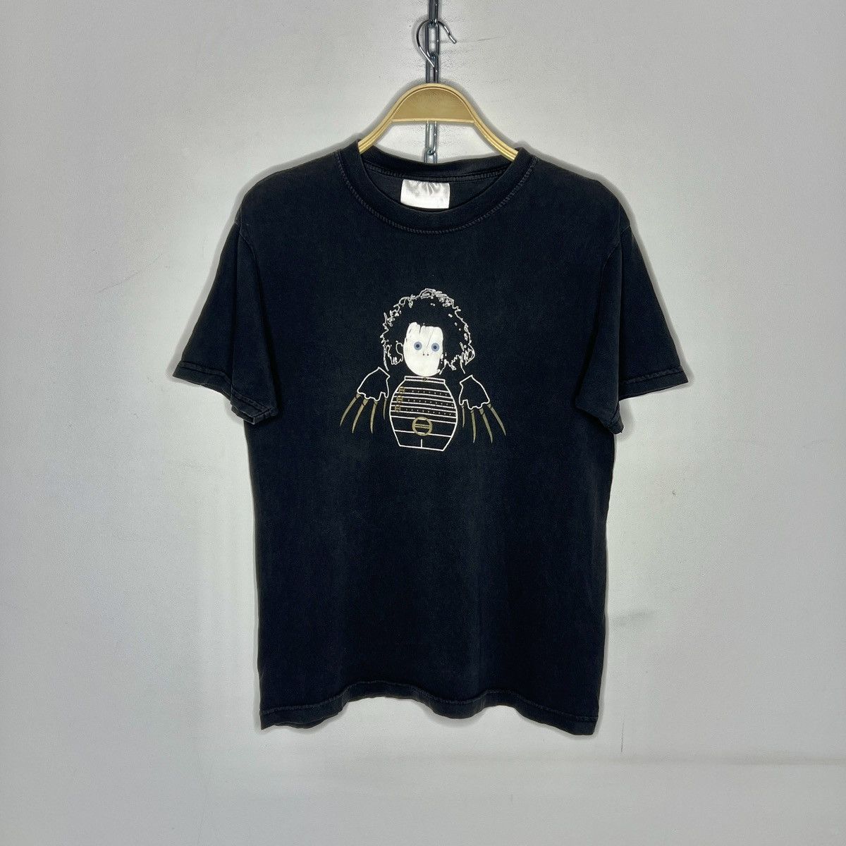 Vintage Vintage Edward Scissorhands t-shirt Size US M / EU 48-50 / 2 - 1 Thumbnail