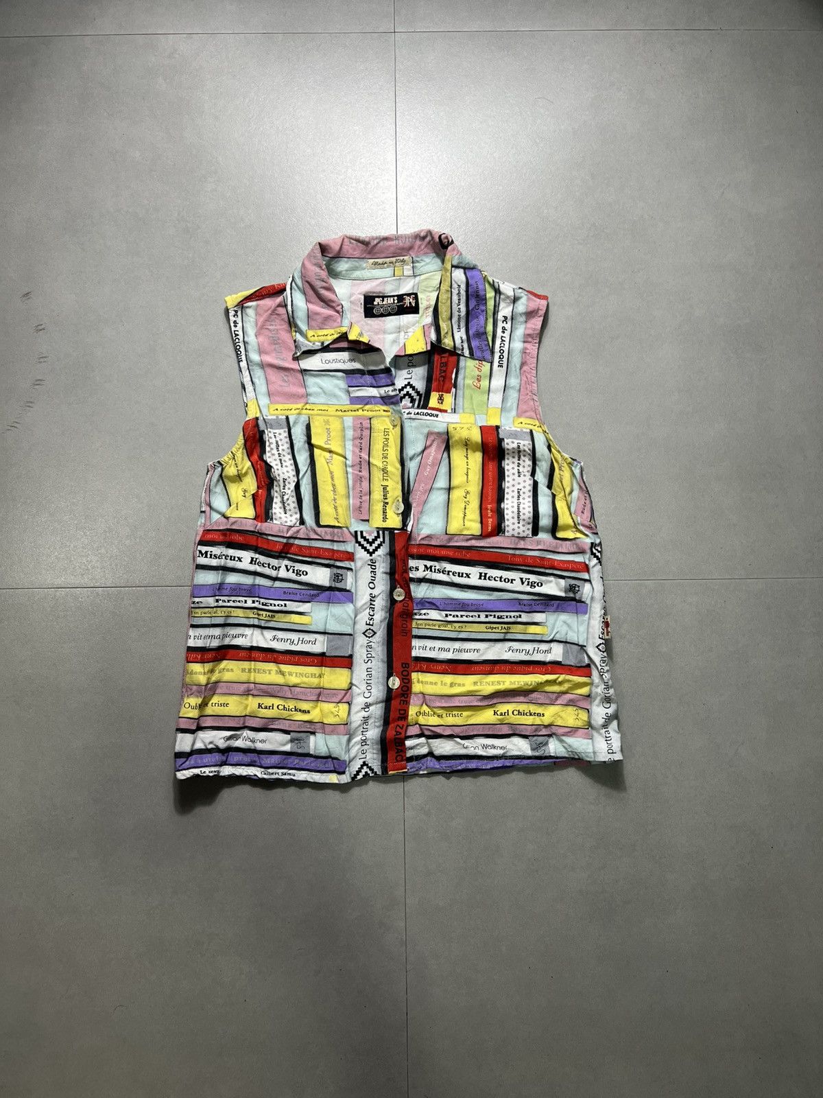 Jean Paul Gaultier Jean Paul Gaultier - Bookshelf Buttoned Top Size M / US 6-8 / IT 42-44 - 1 Thumbnail