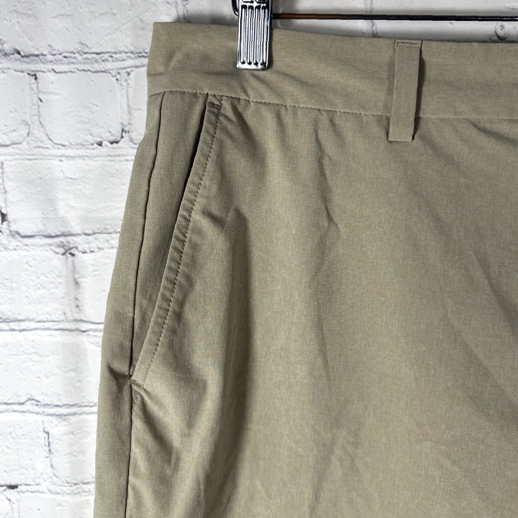 Vineyard Vines Vineyard Vines Performance Shorts Mens 34 Breaker Short Brown Khaki Nylon Chino Casual Pockets Slim Front Zip 9” Inseam 19” Fall Spring Summer Mens Size US 34 / EU 50 - 2 Thumbnail