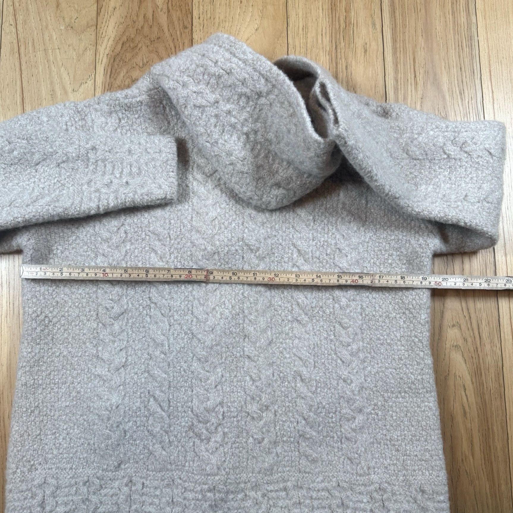 Vintage Aran Crafts Sweater Women XL Full Zip Hooded Chunky-Knit Wool Beige Ireland Merino Wool Chest Measurements Included Size XL / US 12-14 / IT 48-50 - 6 Thumbnail