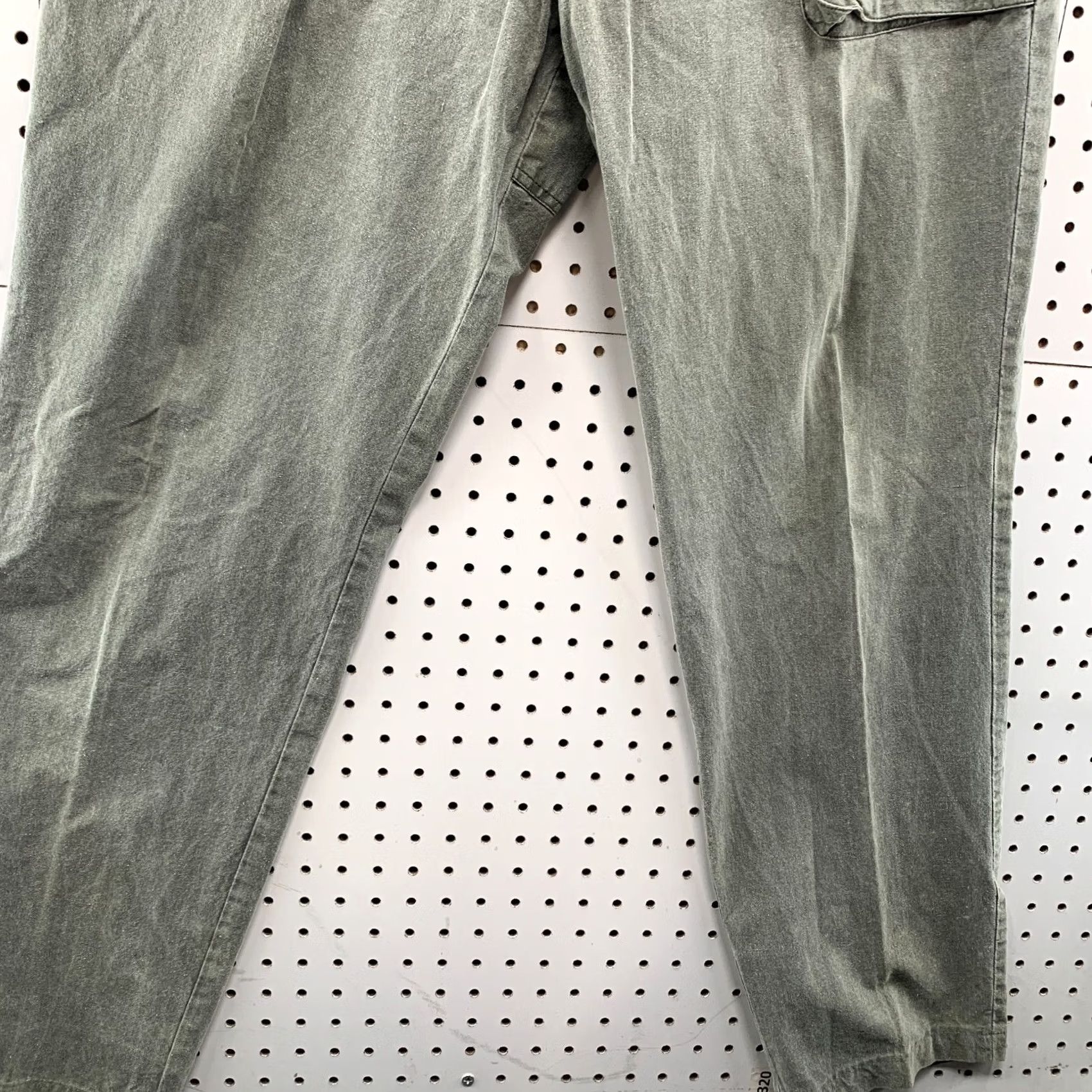 Vintage Vintage Cabela’s Pants Mens Canvas 35x33 Olive Green Outdoor Cargo Flat Front 33 Inseam Mens Size US 35 - 5 Thumbnail