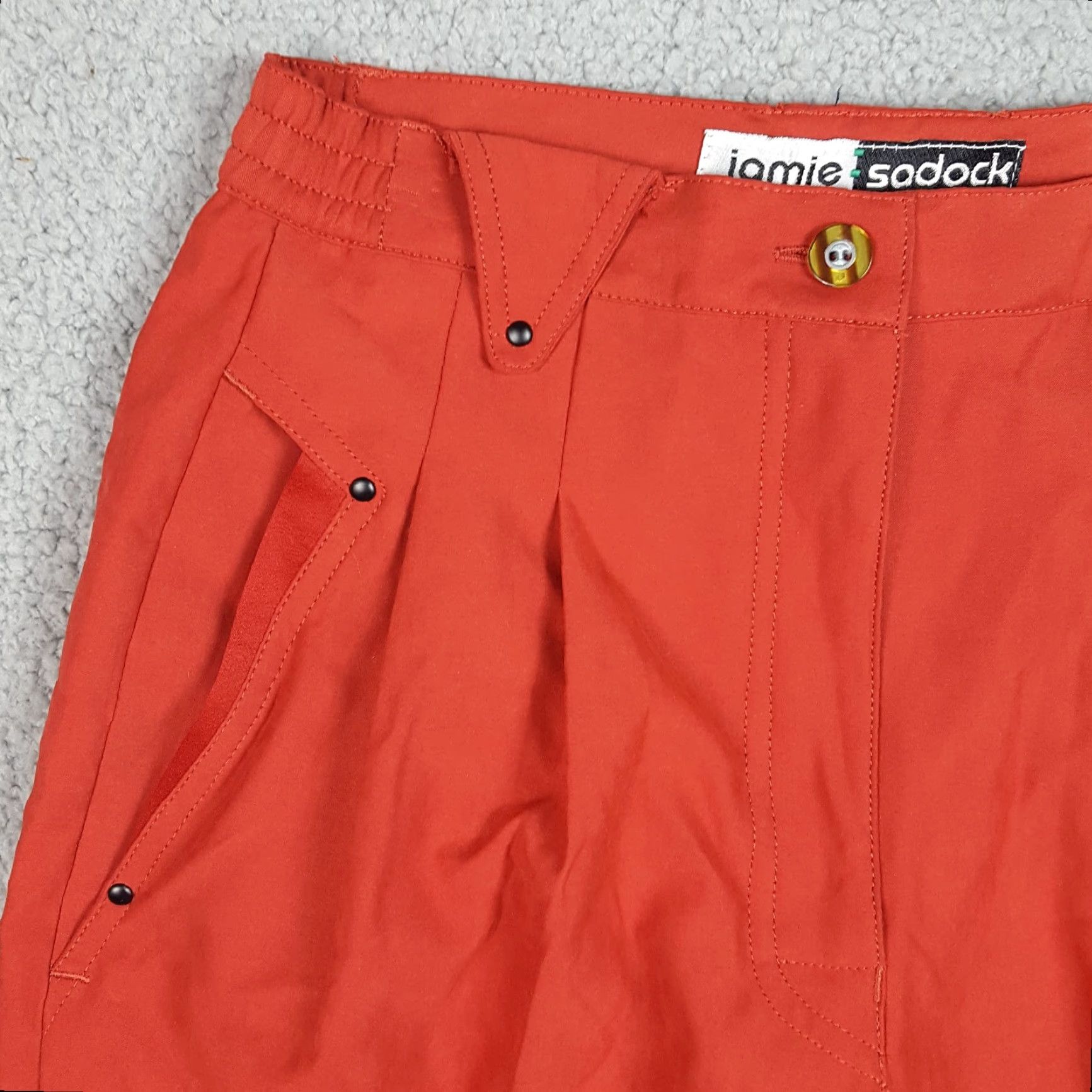 Vintage VINTAGE Cherry High Waist Pleated Relaxed Paperbag Women's Shorts Size 2 Red Athletic Golf Size 26" / US 2 / IT 38 - 2 Thumbnail