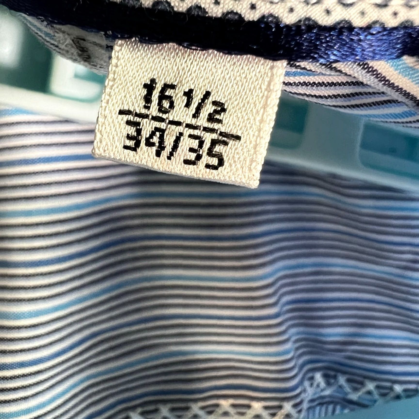 BUGATCHI BUGATCHI UOMO Striped Button-Up Shirt Mens Size 16.5 Blue Cotton Shirt Mens Regular Blue 16.5 34/35 Classic Colorful Designer Size US L / EU 52-54 / 3 - 7 Thumbnail