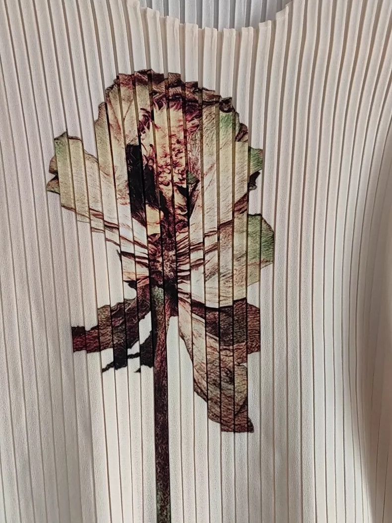 Issey Miyake Issey Miyake size:2 Beige short-sleeved top with a main li Size S / US 4 / IT 40 - 3 Thumbnail