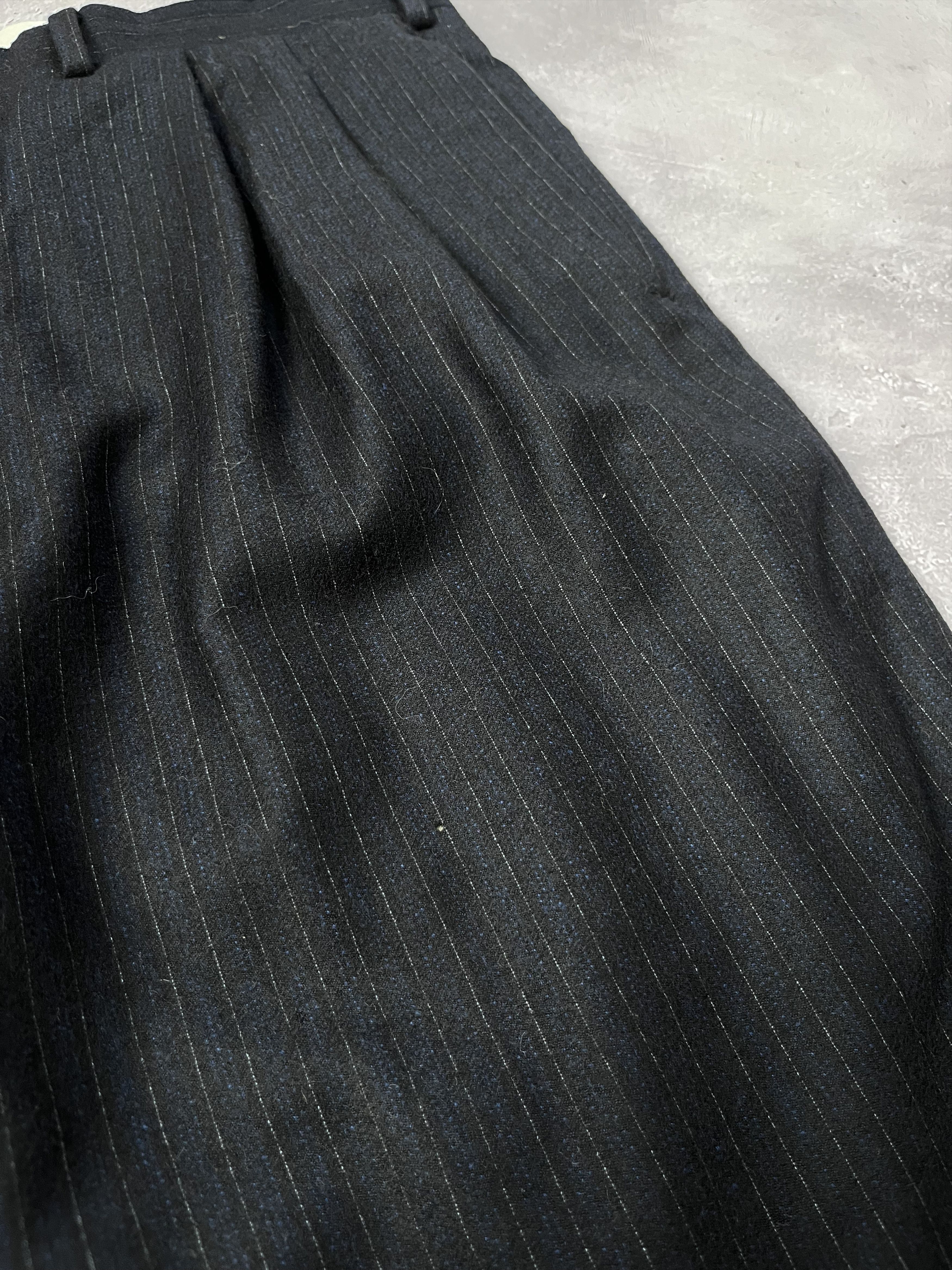 Burberry Vintage Burberry's Wool Cashmere Suit Pinstripe Size 42R Size 42R - 23 Thumbnail