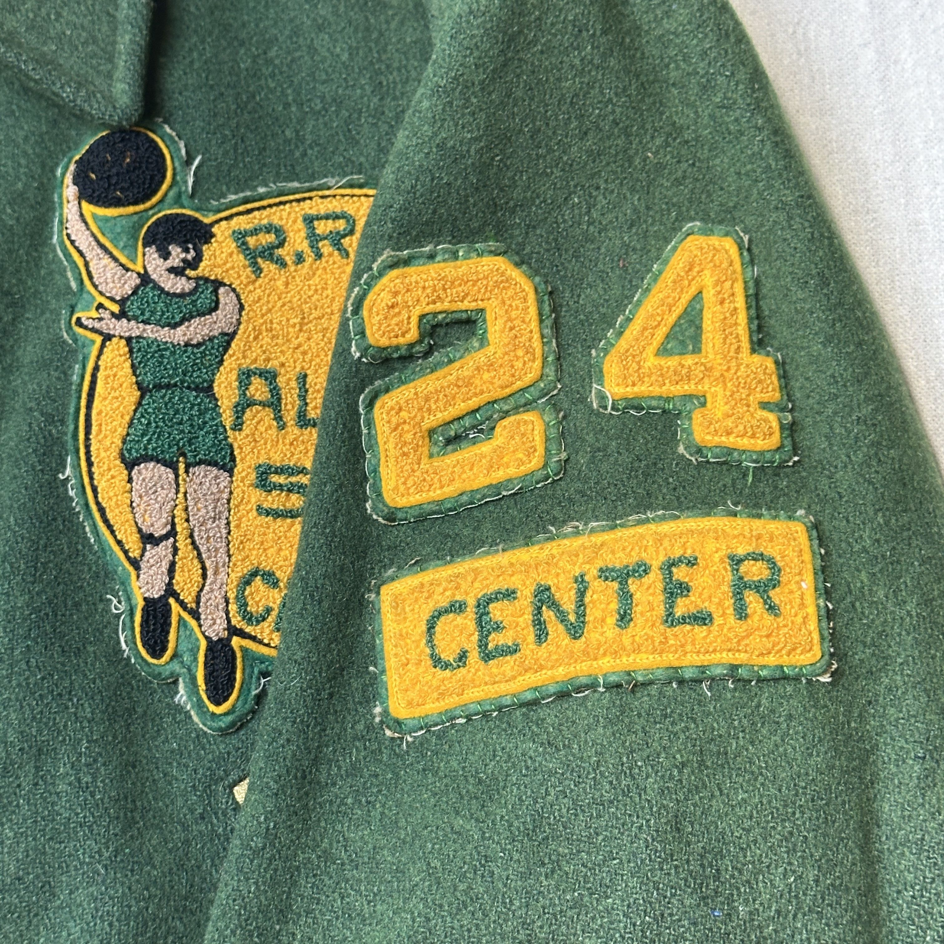 Victoria's Secret Vintage Victoria Embroidered Basketball Varsity Jacket Size M 60s Size US M / EU 48-50 / 2 - 3 Thumbnail