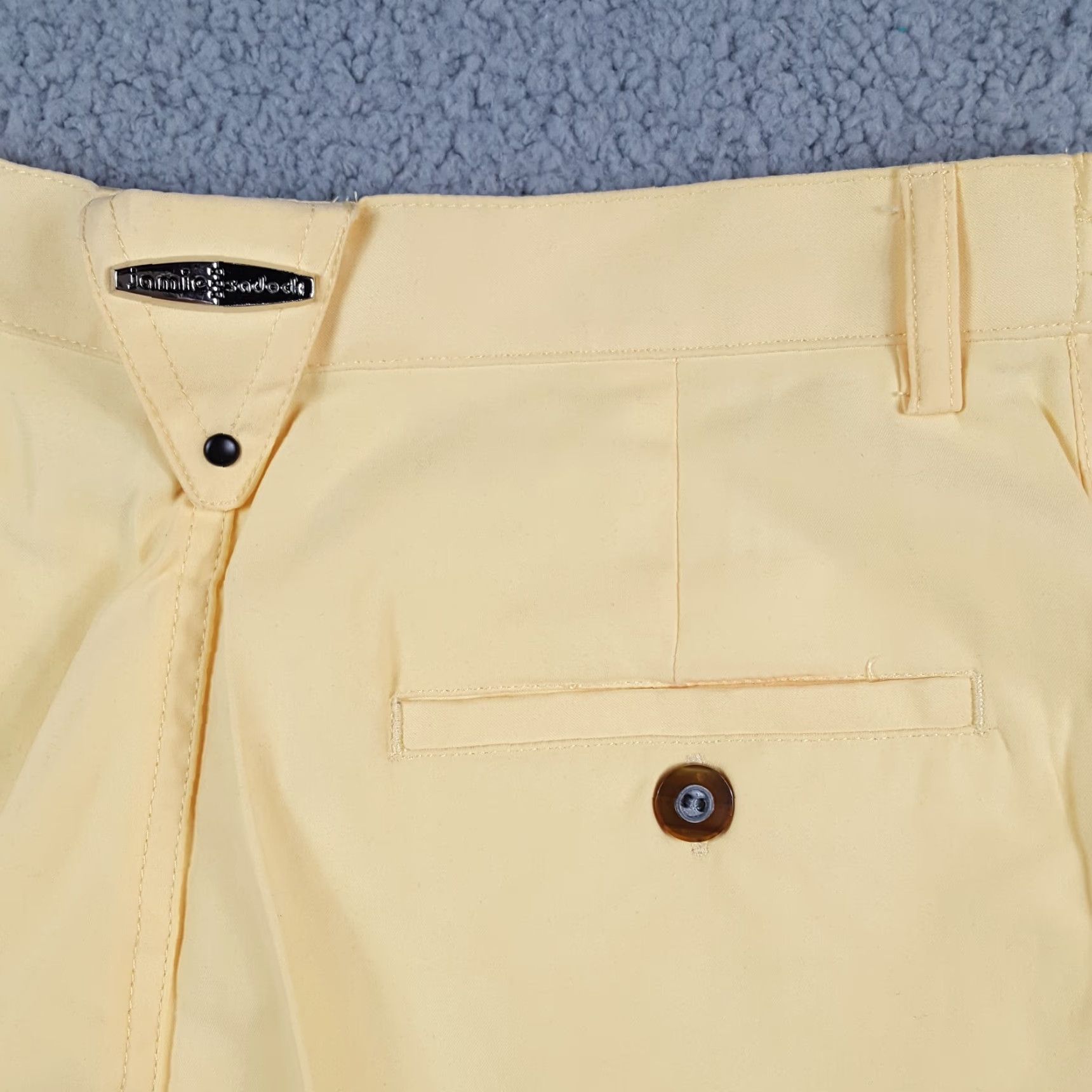 Vintage VINTAGE Jamie Sadock Chino Shorts Women's 10 Relaxed High Waist Yellow Pockets 90s Y2K Preppy Retro Golf Size 32" / US 10 / IT 46 - 5 Thumbnail