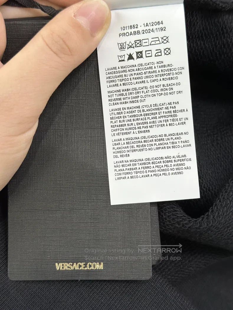 Versace Versace Black crewneck casual sweatshirt Size US S / EU 44-46 / 1 - 7 Thumbnail