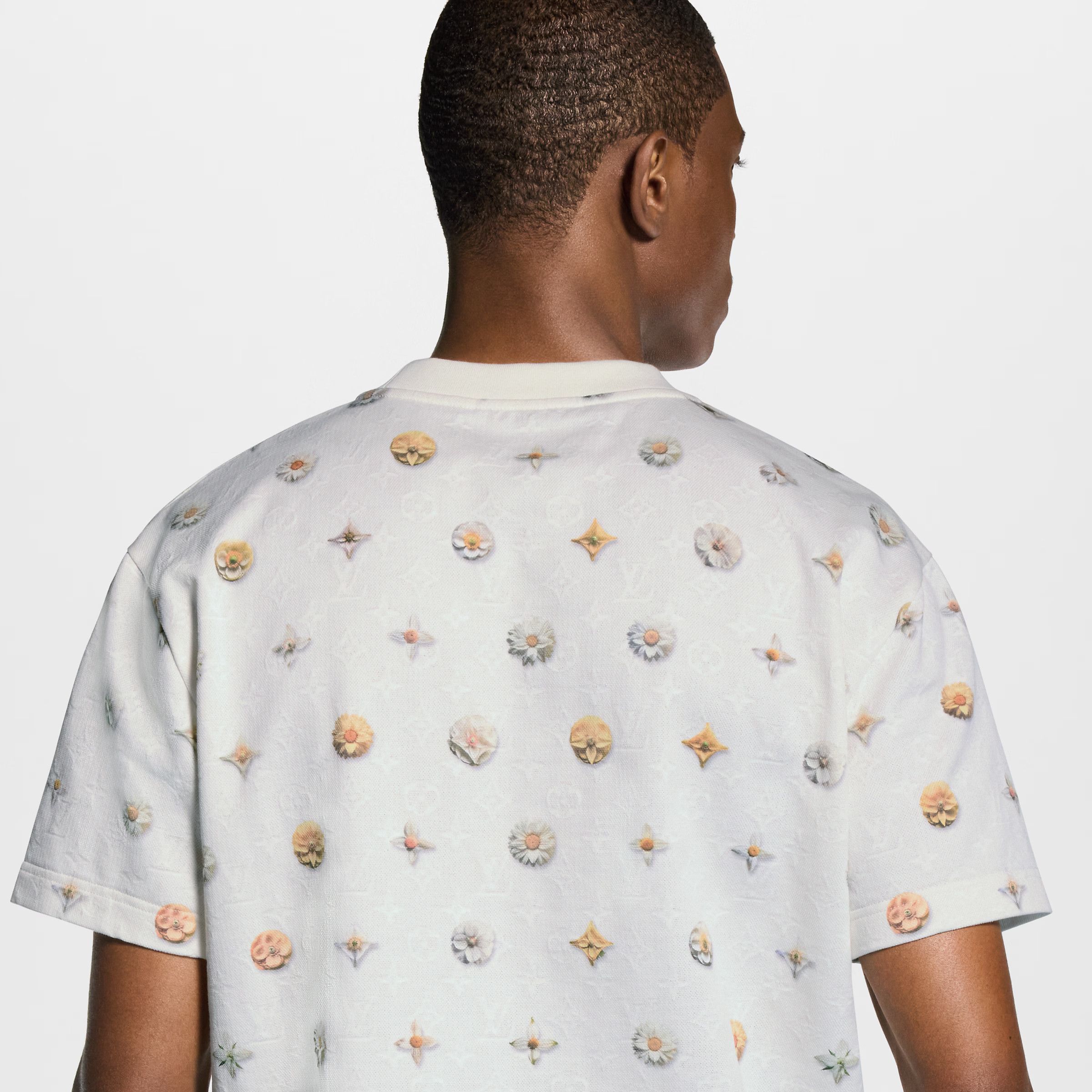 Louis Vuitton Overprinted Monogram Jacquard T-shirt Size US S / EU 44-46 / 1 - 3 Thumbnail