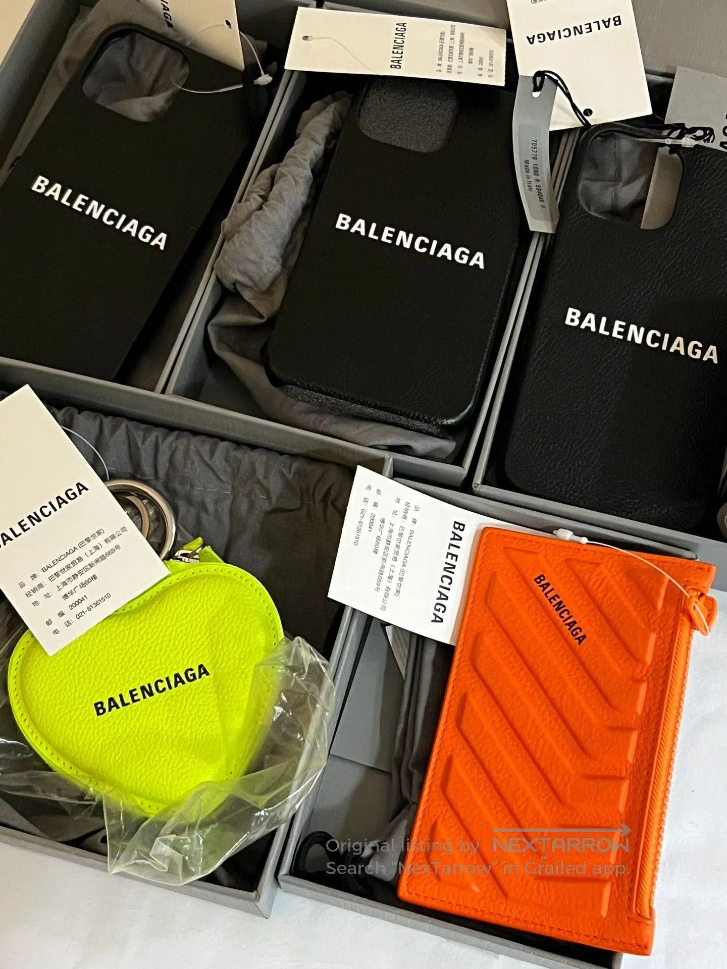 Balenciaga Balenciaga Heart Mirror Coin Purse Keychain. Size ONE SIZE - 9 Thumbnail